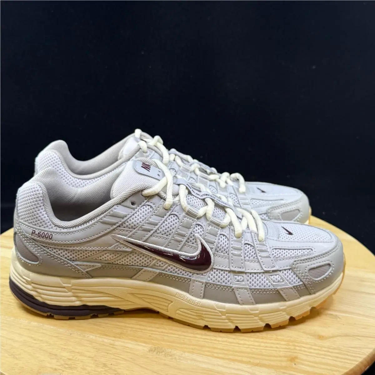 Nike shoes - Gray 3