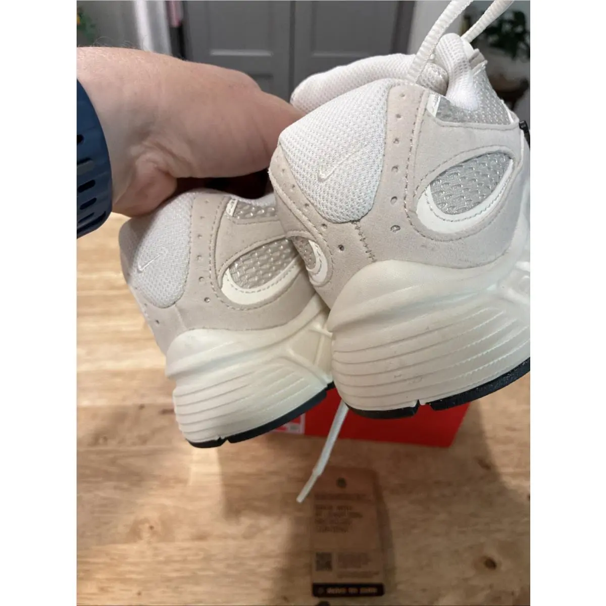 Nike shoes - V5 RNR - RNR - 116294-100 - Beige 3