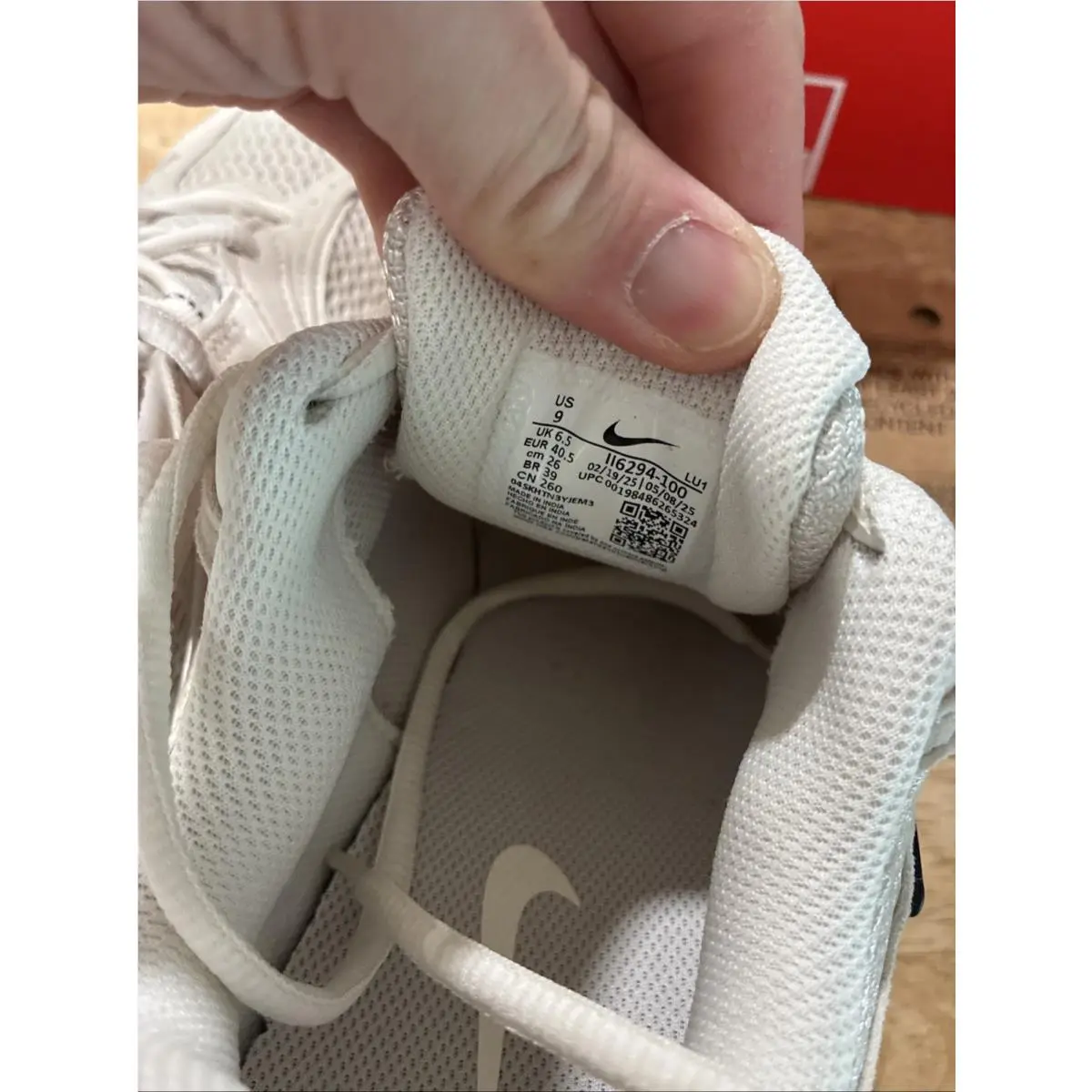 Nike shoes - V5 RNR - RNR - 116294-100 - Beige 4