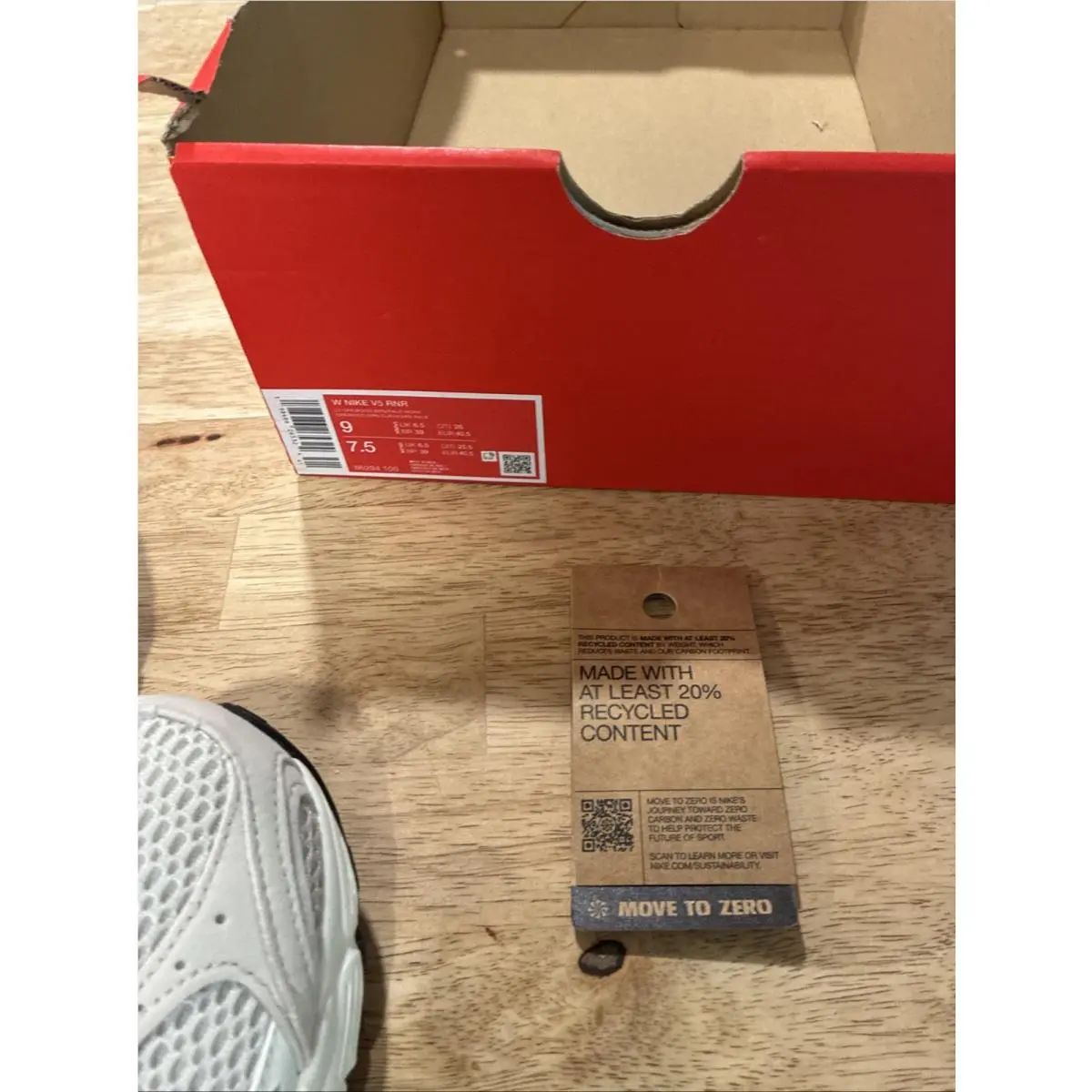 Nike shoes - V5 RNR - RNR - 116294-100 - Beige 5