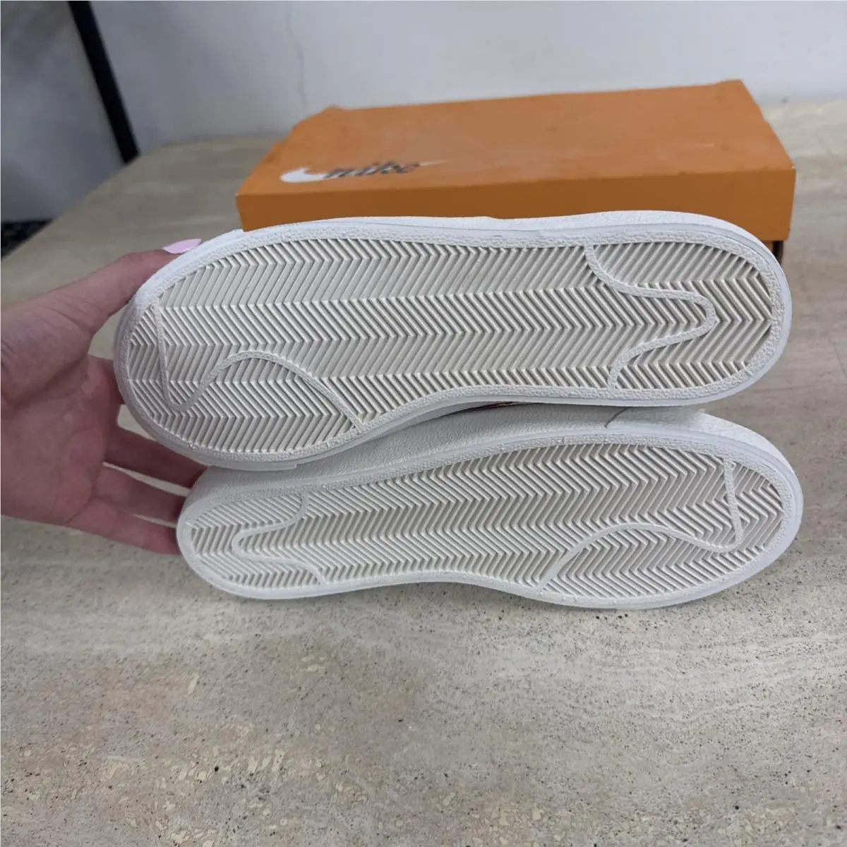 Nike shoes - Nike Blazer Mid 77 - Blazer Mid - White 3