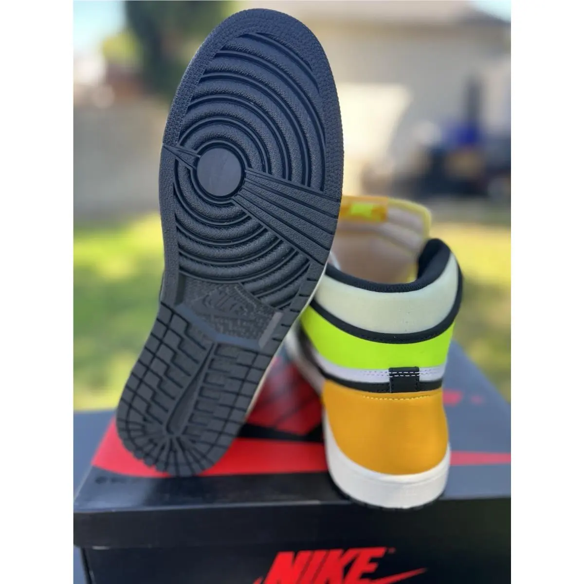 Nike shoes - Nike Air Jordan 1 - Air - Gold 6