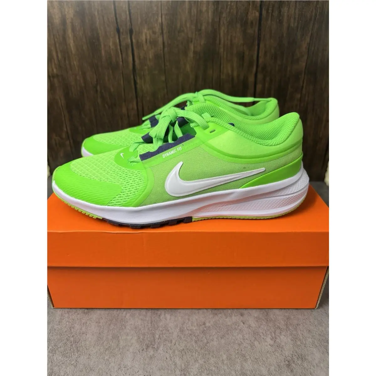 Nike shoes - Nike Star Runner GS - Star Runner - Green 3