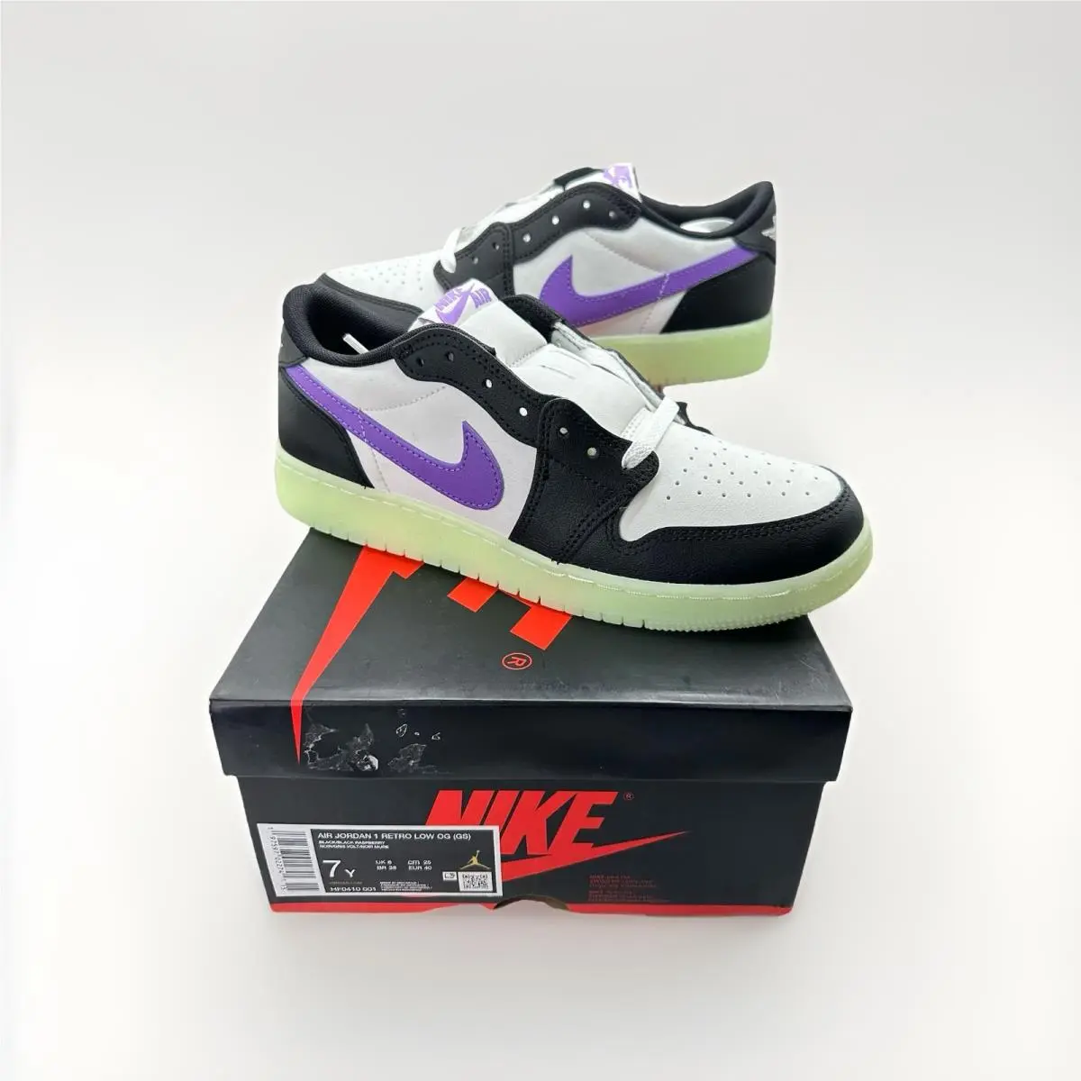 Nike Air Jordan 1 Low OG Black Raspberry HF0410 001 GS `glow in The Dark` 7Y