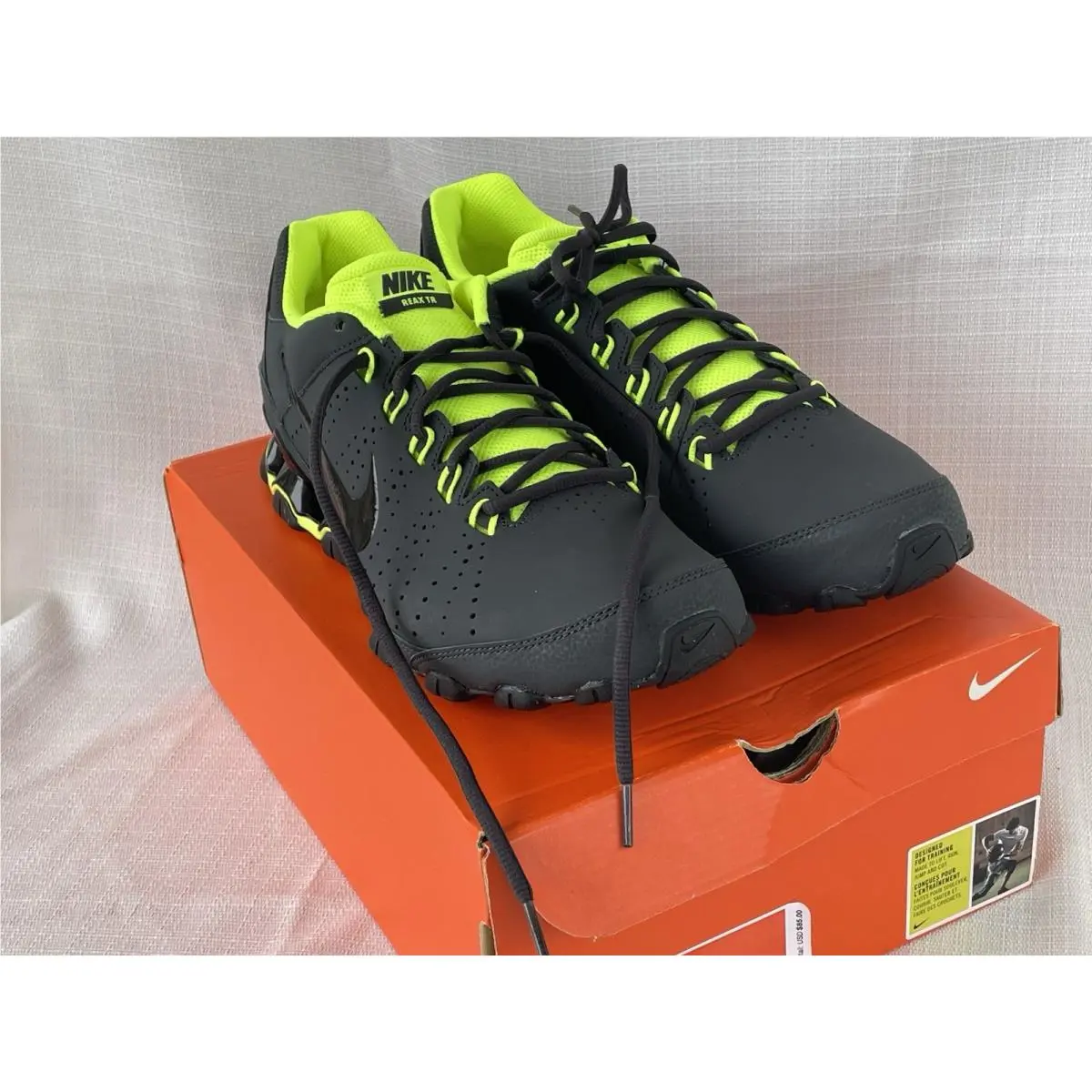 Nike shoes - REAX 9 TR - REAX - 807184-017 - Black/Volt 0