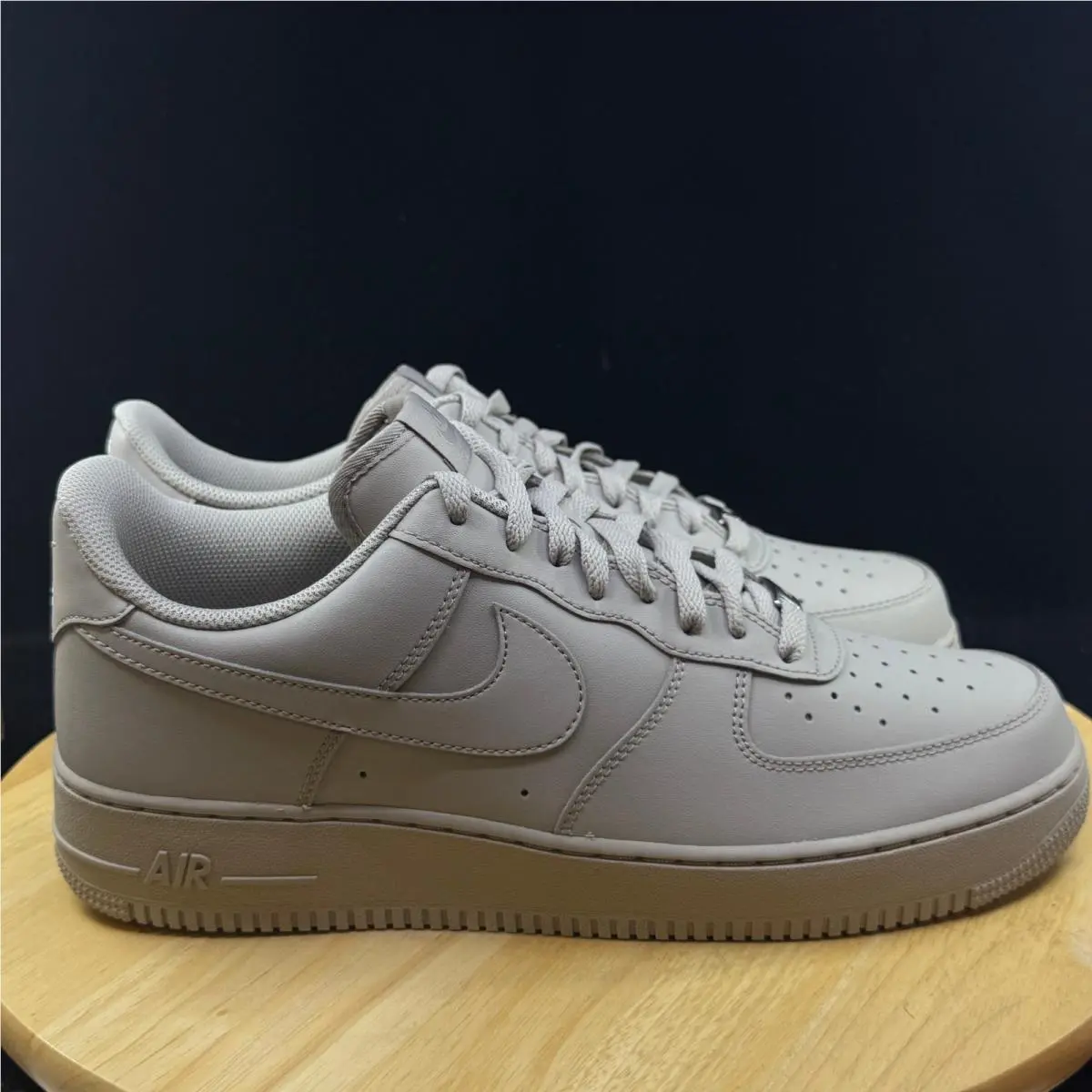 Nike shoes - Gray 3