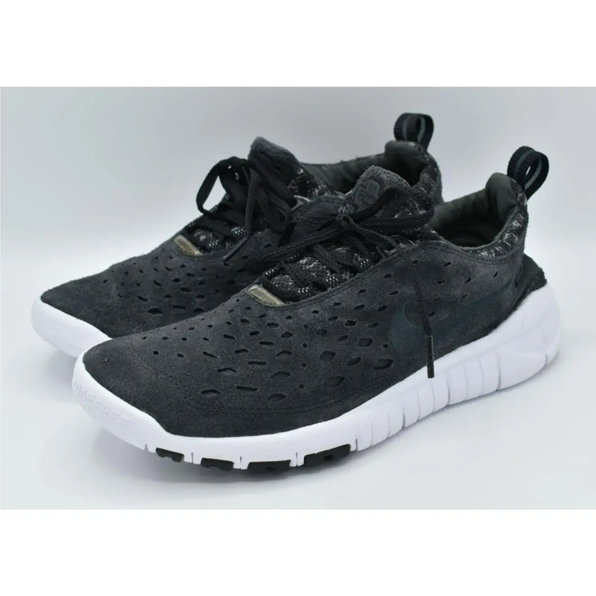 Nike Women Size 8.5 Free Run Trail Black White Anthracite Running Shoes Sneakers