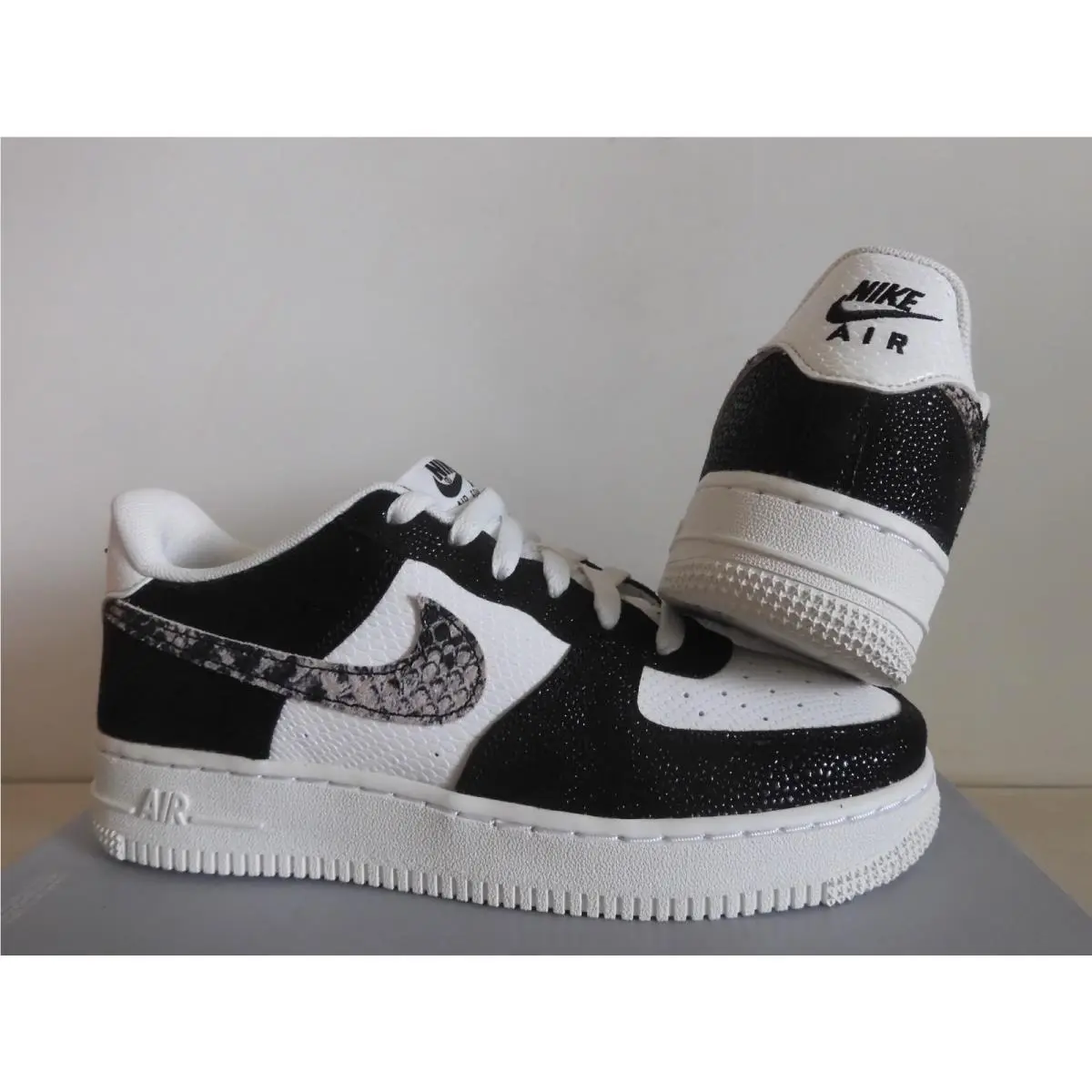 Nike shoes - Nike Air Force 1 - Air Force - 820438 111 - White (UPC: 192499858542) 1
