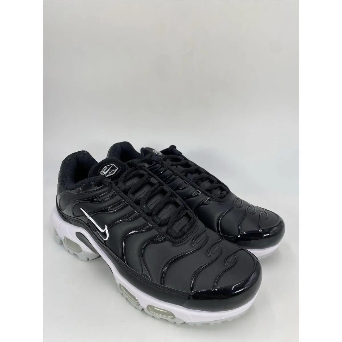 Nike shoes - Nike Air Max Plus - Air Max Plus - FZ4150-001 - Black/White-Gold-Salsa Red (UPC: 197602590265) 3