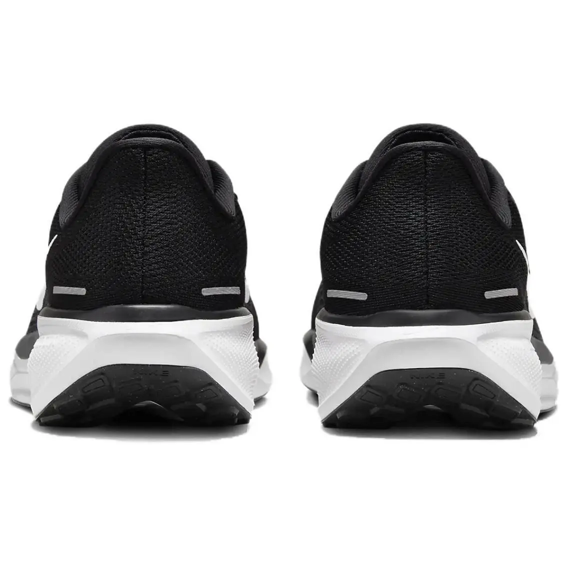 Nike shoes - Black (UPC: 0197593767578) 3