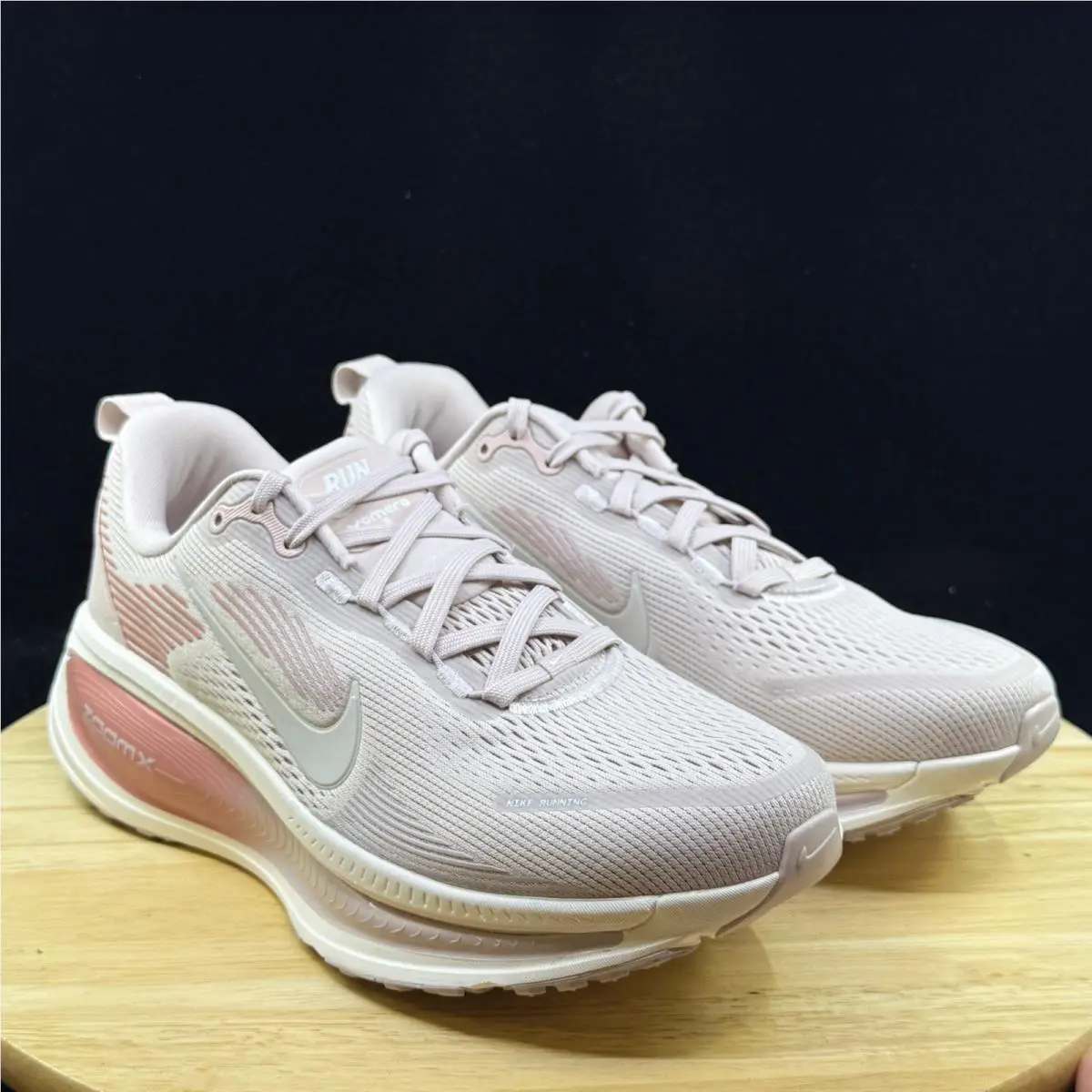 Nike shoes - Pink 2