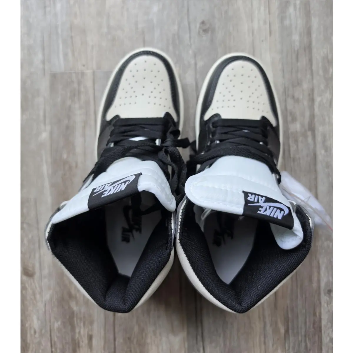 Nike shoes - Nike Air Jordan 1 - Air - Brown 1