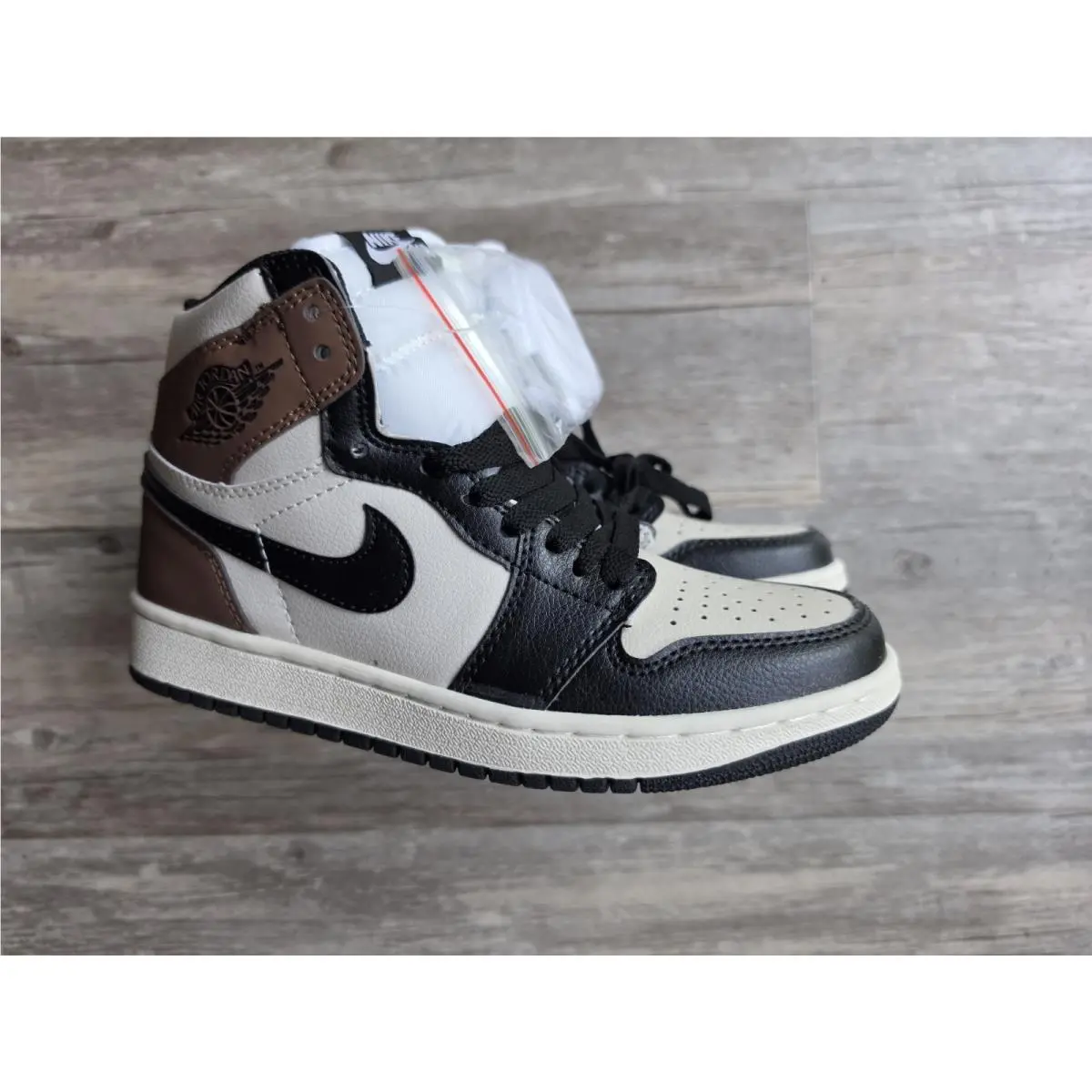 Nike shoes - Nike Air Jordan 1 - Air - Brown 6
