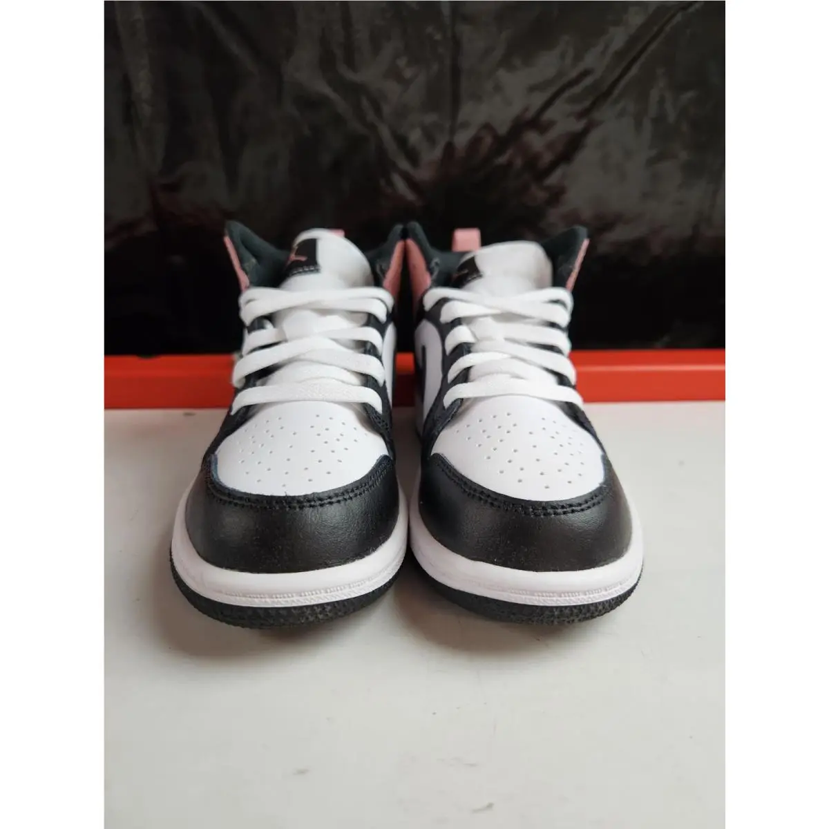 Nike shoes - Air Jordan 1 Mid - Air Mid - White 1