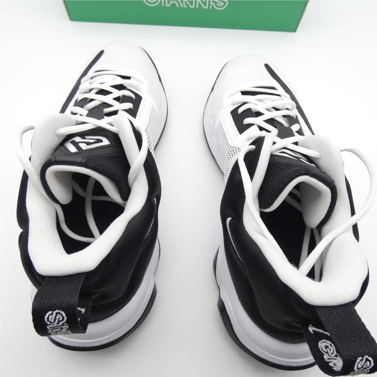 Nike shoes - Giannis Immortality 3 - Giannis Immortality - White 2