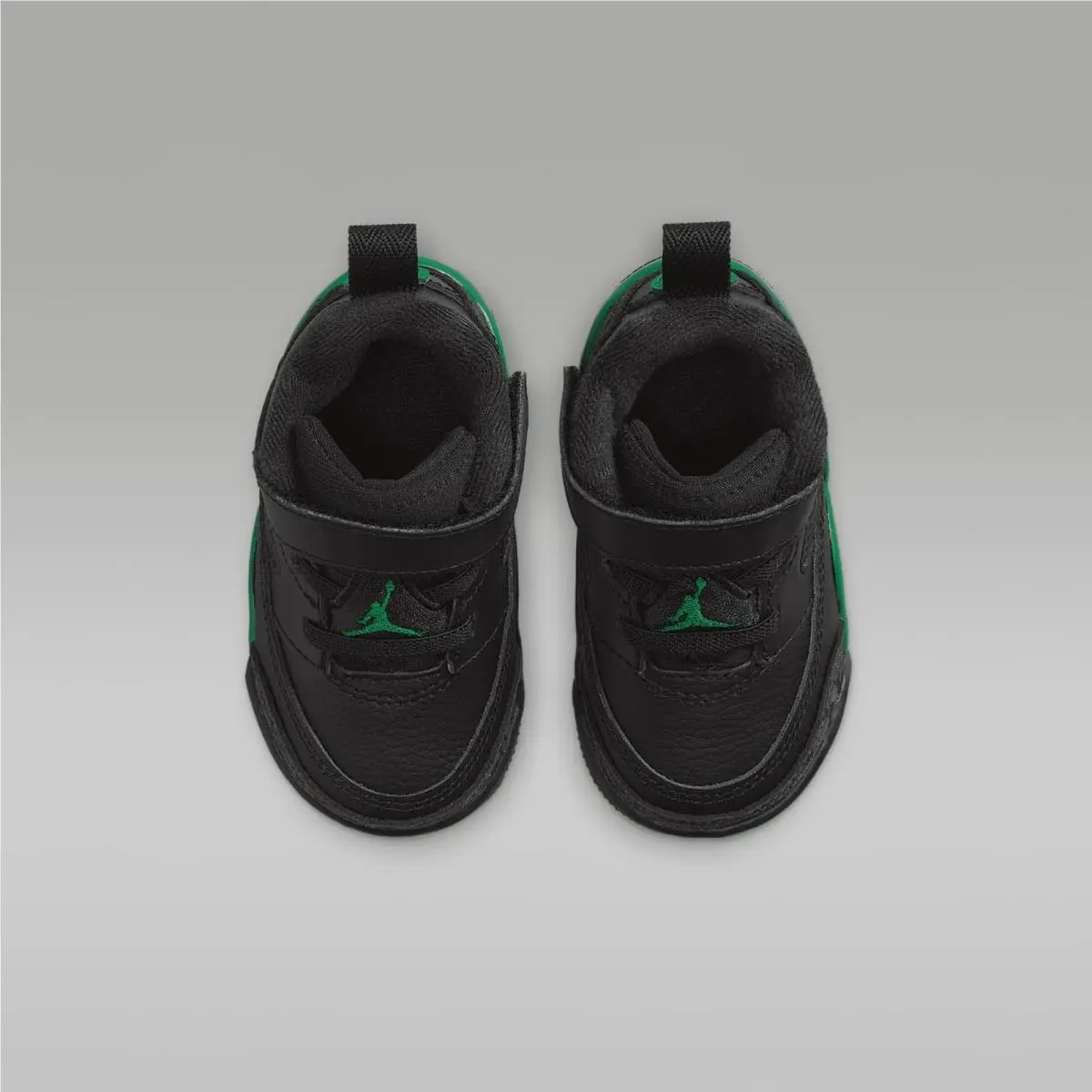 Nike shoes - Black/Anthracite/Pine Green (UPC: 197602689143) 2