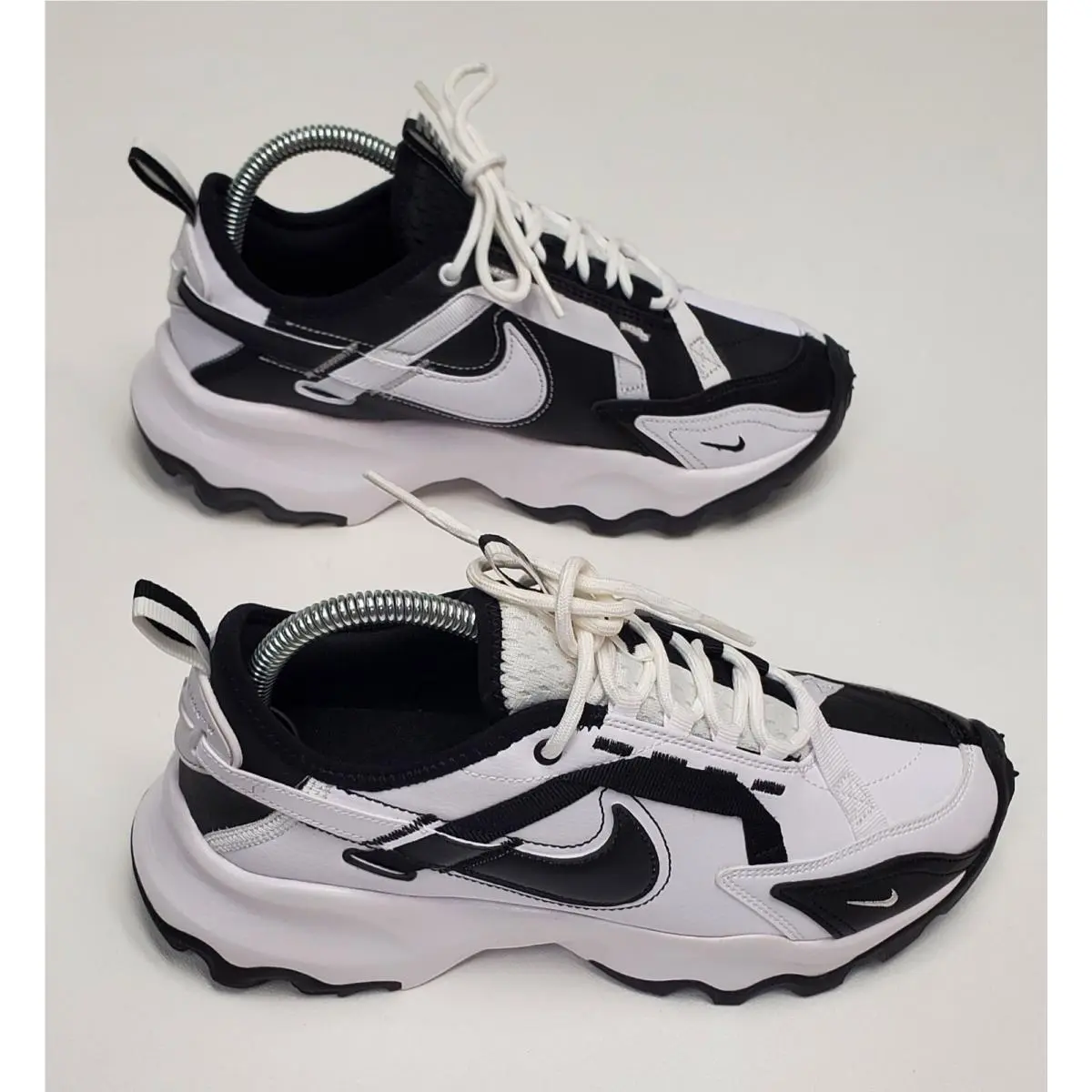 Nike shoes - Nike TC 7900 - FJ7738-101 - White (UPC: 196605880489) 1