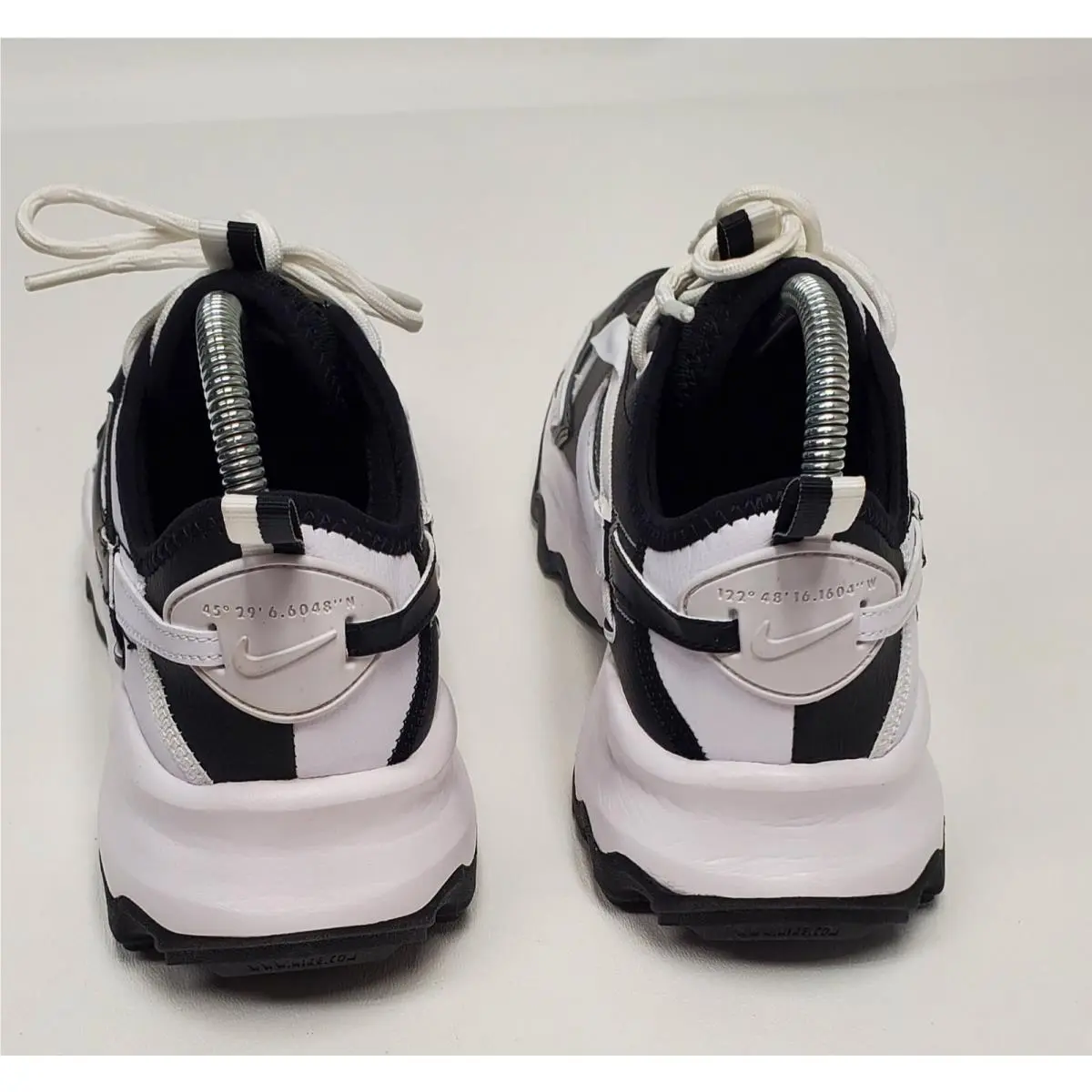 Nike shoes - Nike TC 7900 - FJ7738-101 - White (UPC: 196605880489) 2