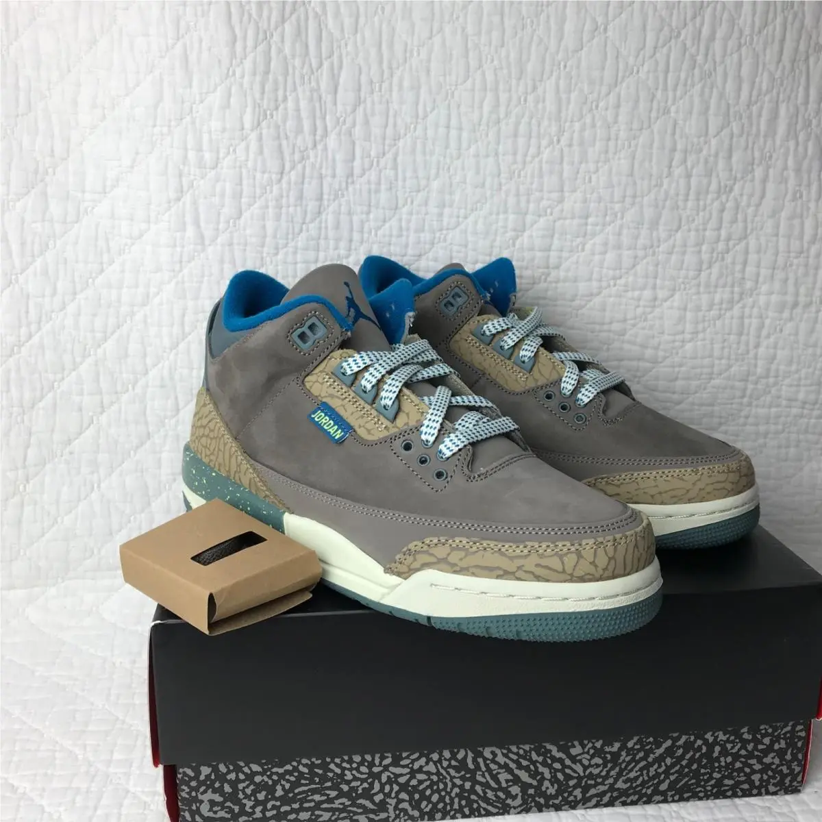 Nike shoes - Air Jordan 3 - Air - IB7066 001 - Olive Grey/Green Abyss-Khaki 9