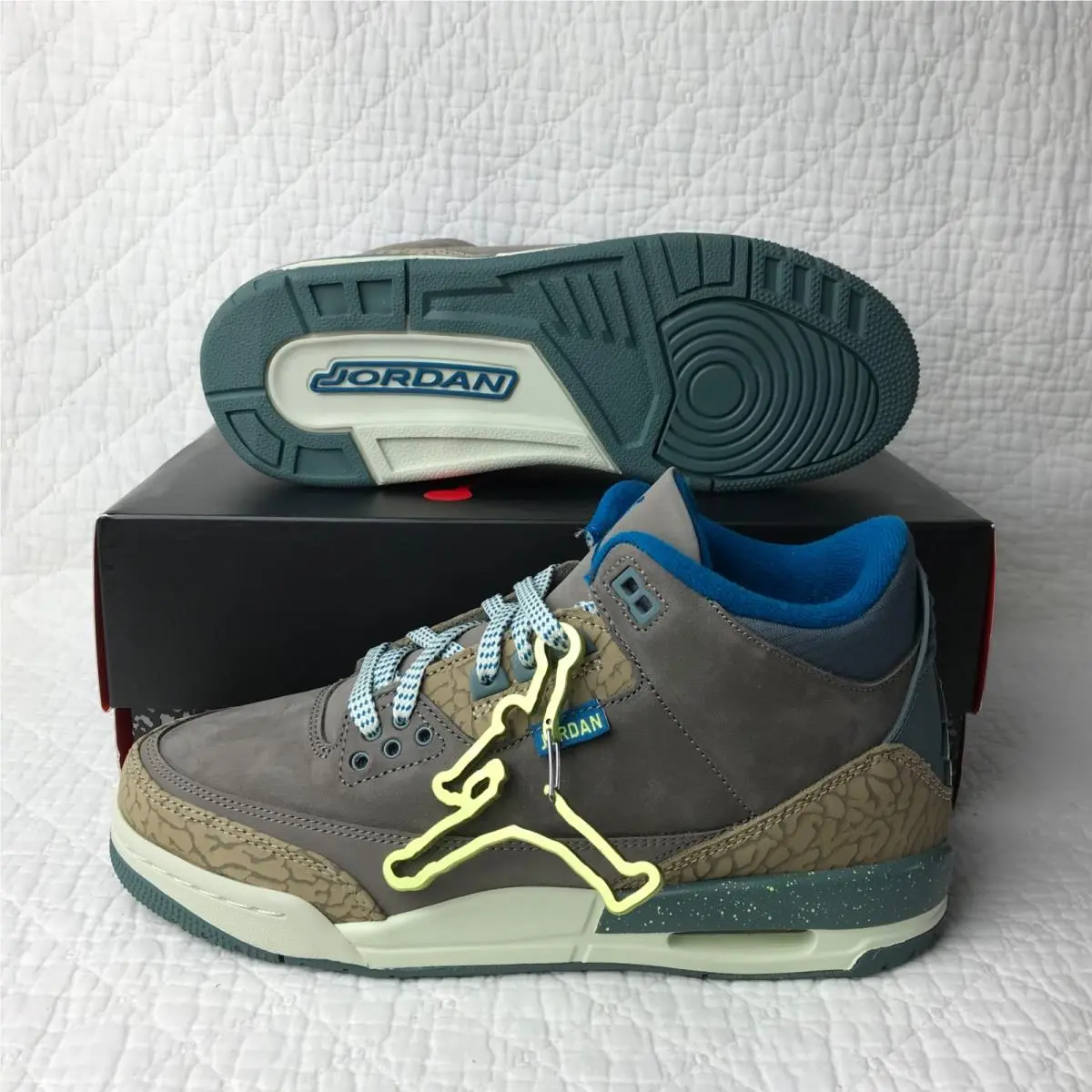 Nike shoes - Air Jordan 3 - Air - IB7066 001 - Olive Grey/Green Abyss-Khaki 2
