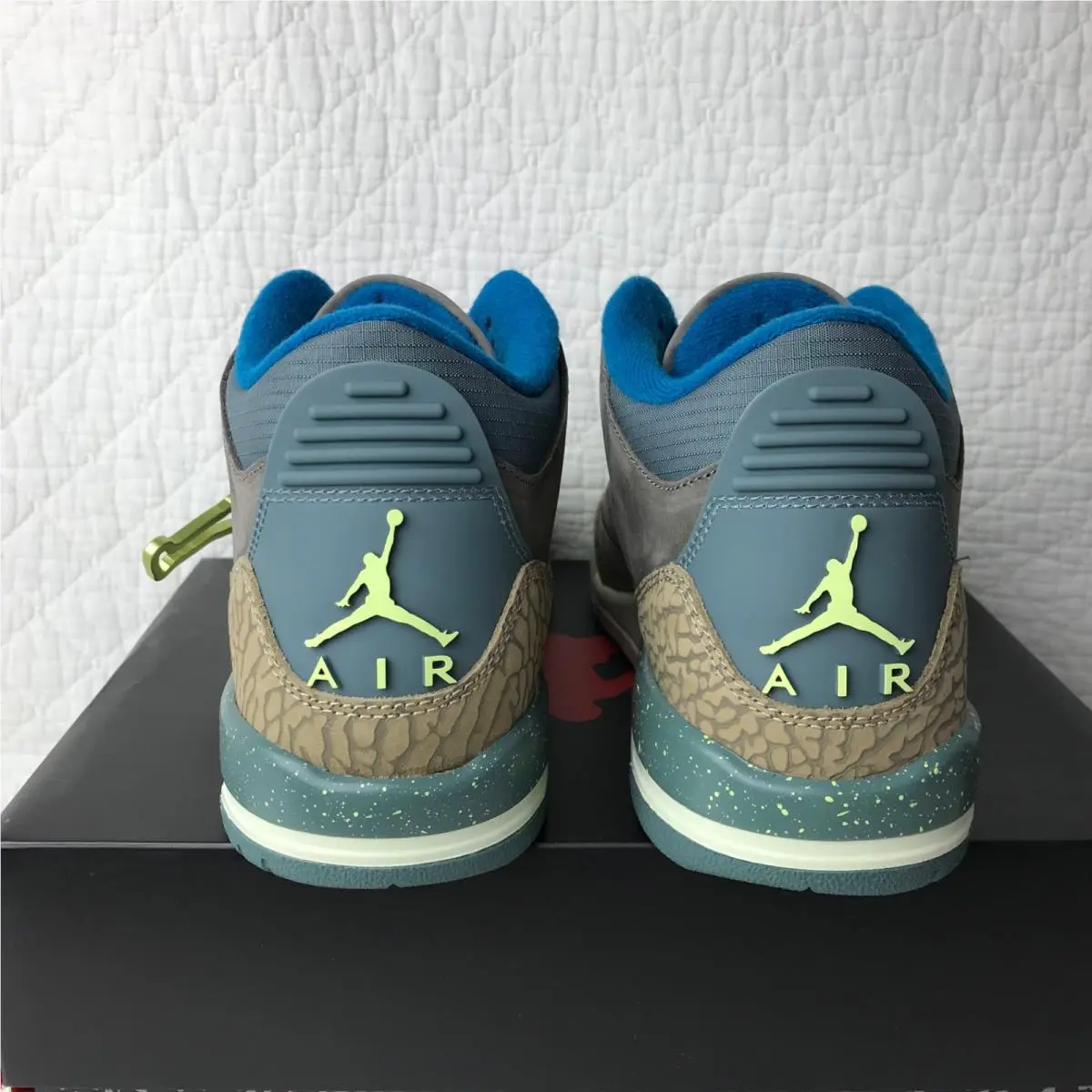 Nike shoes - Air Jordan 3 - Air - IB7066 001 - Olive Grey/Green Abyss-Khaki 4