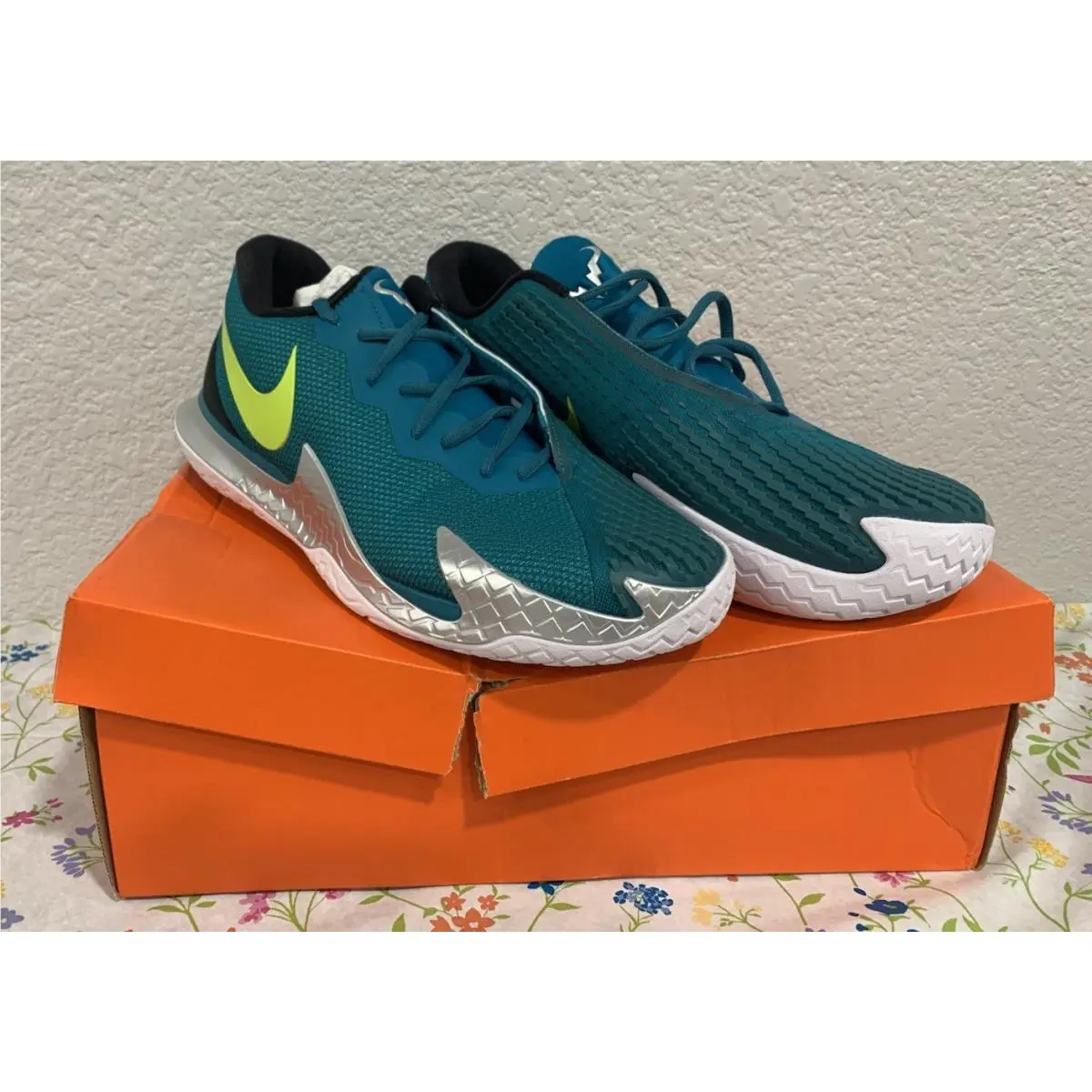 Nike Zoom Vapor Cage 4 Rafa Bright Spruce Atomic Green DD1579-310 Men’s 12.5