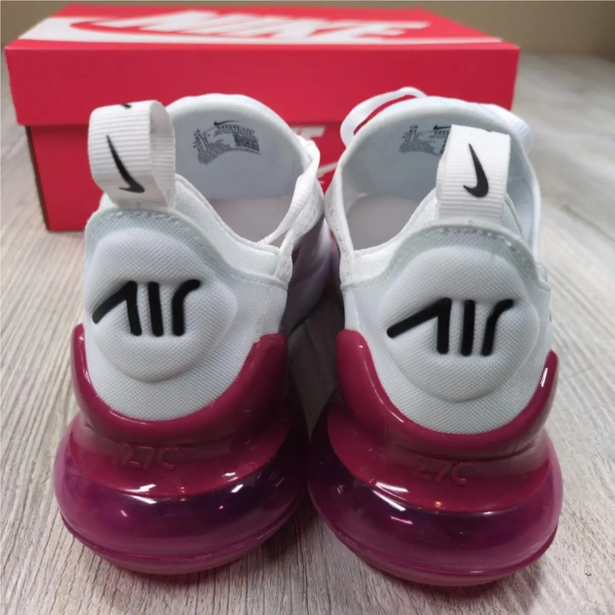 Nike shoes - White 2