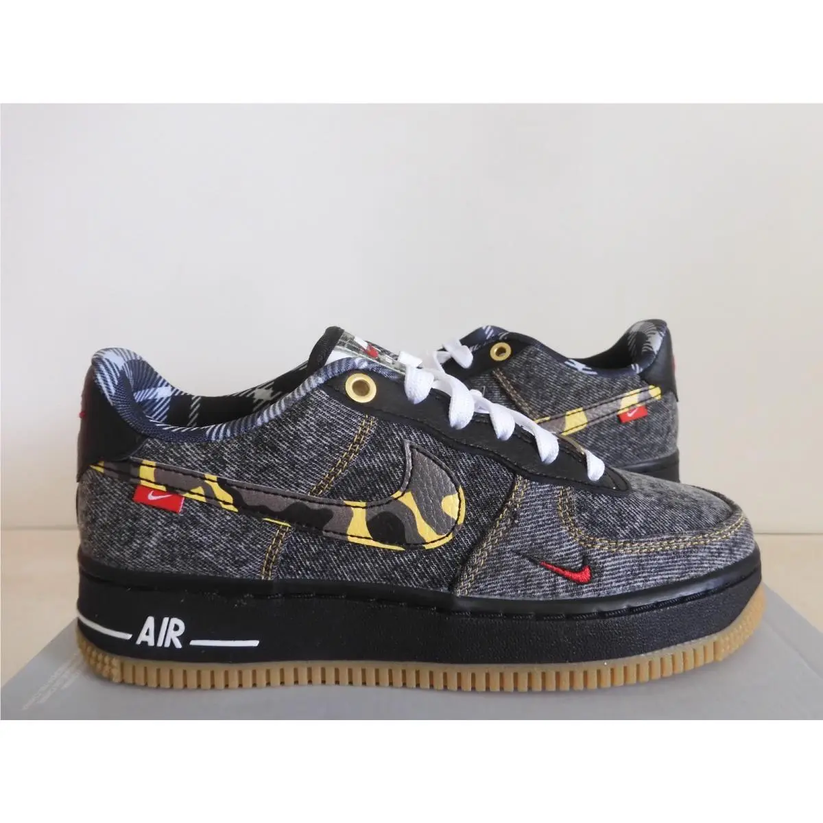 Nike shoes - Nike Air Force 1 LV8 - DB1976 001 - Black (UPC: 194497077482) 0