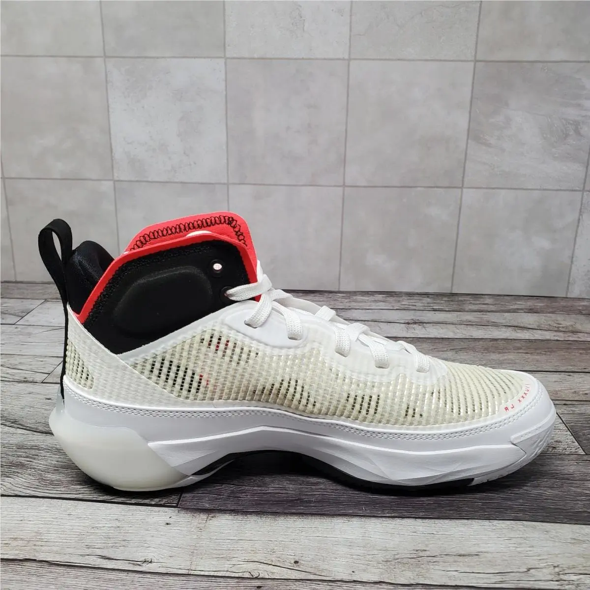 Nike shoes - Air Jordan XXXVII - Air XXXVII - White 4