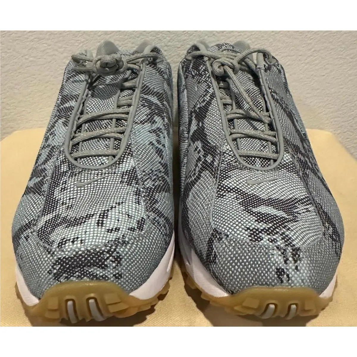 Nike shoes - Multicolor 0
