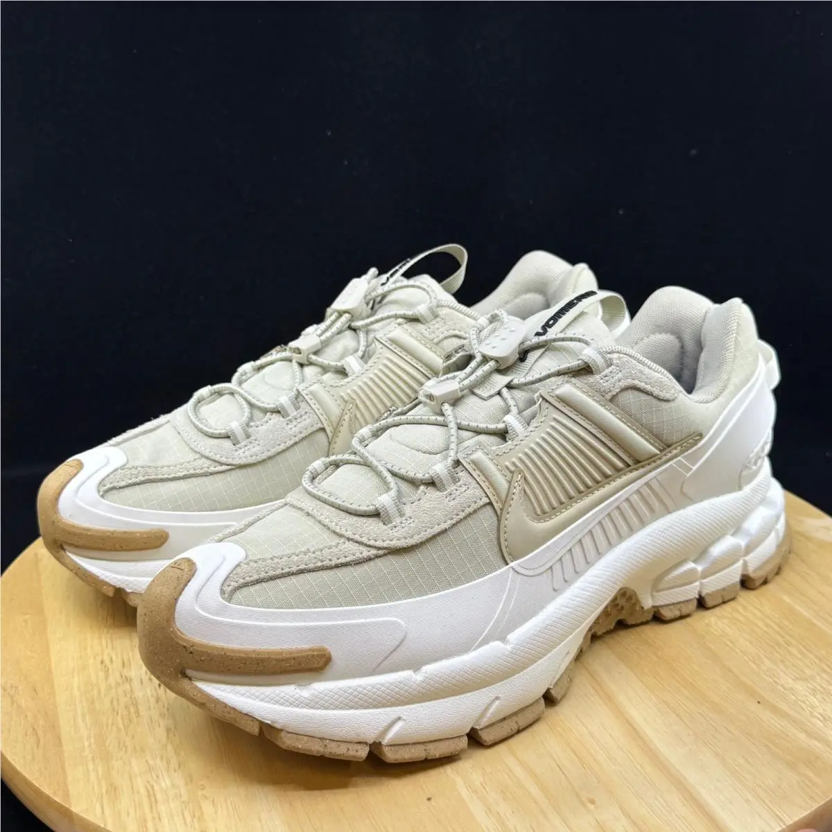 Nike shoes - Beige 0