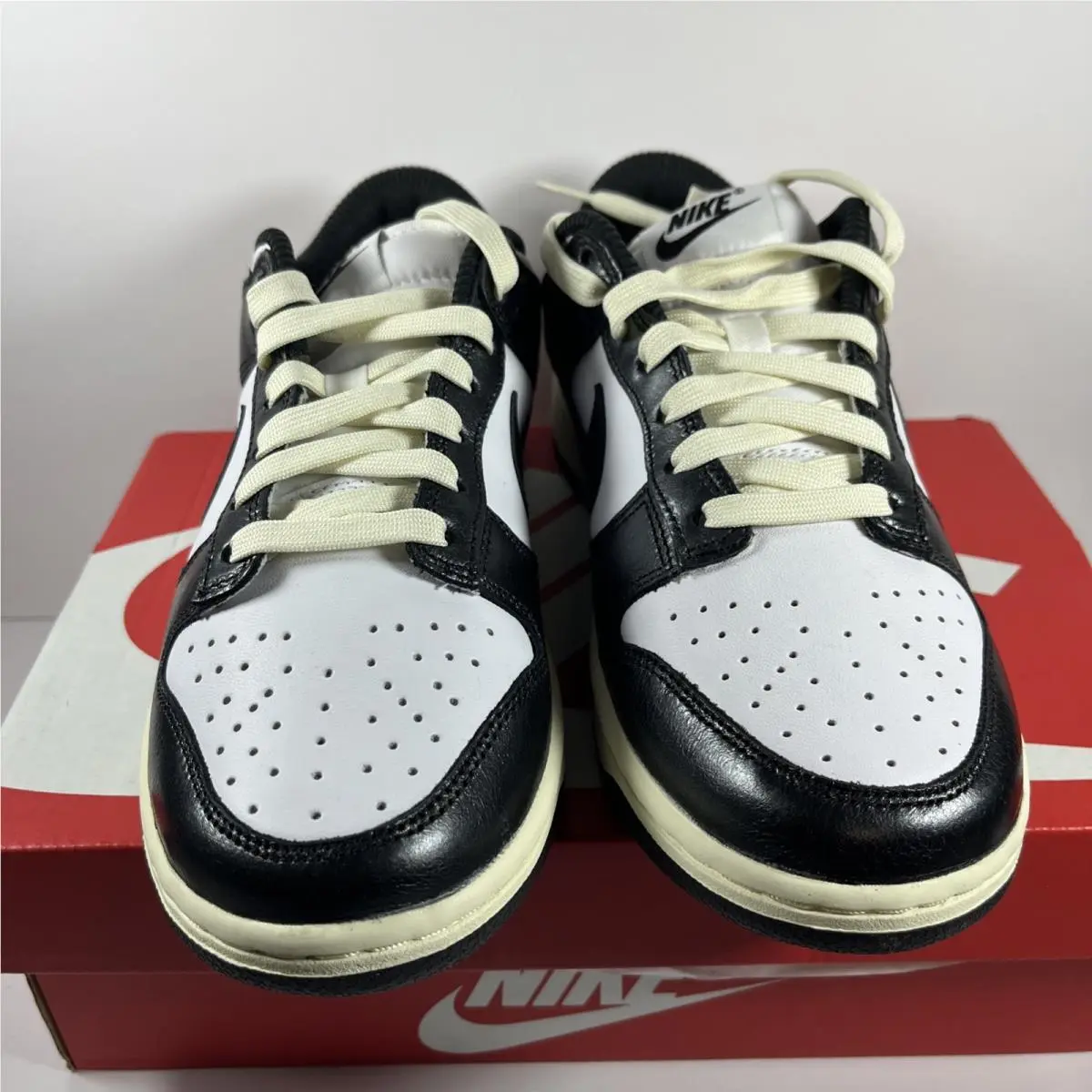 Nike shoes - White 1