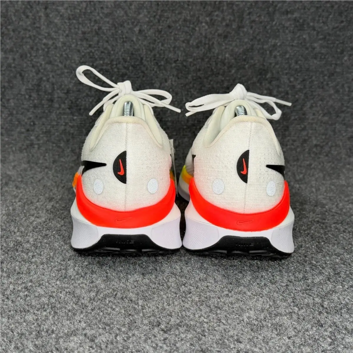 Nike shoes - HF4914100 - HF4914-100 - White 3