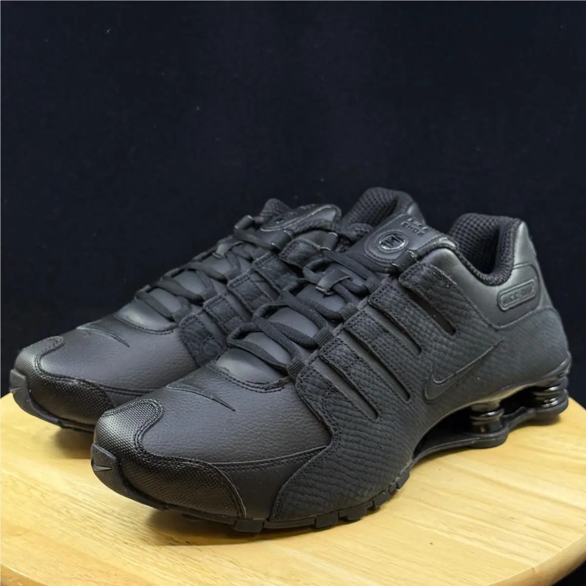Nike shoes - Black 0