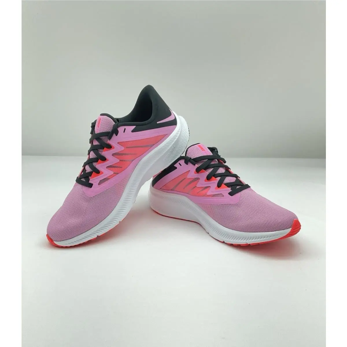 Nike Womens Quest 3 Size 9.5 Beyond Pink/black Running Shoes Sneakers