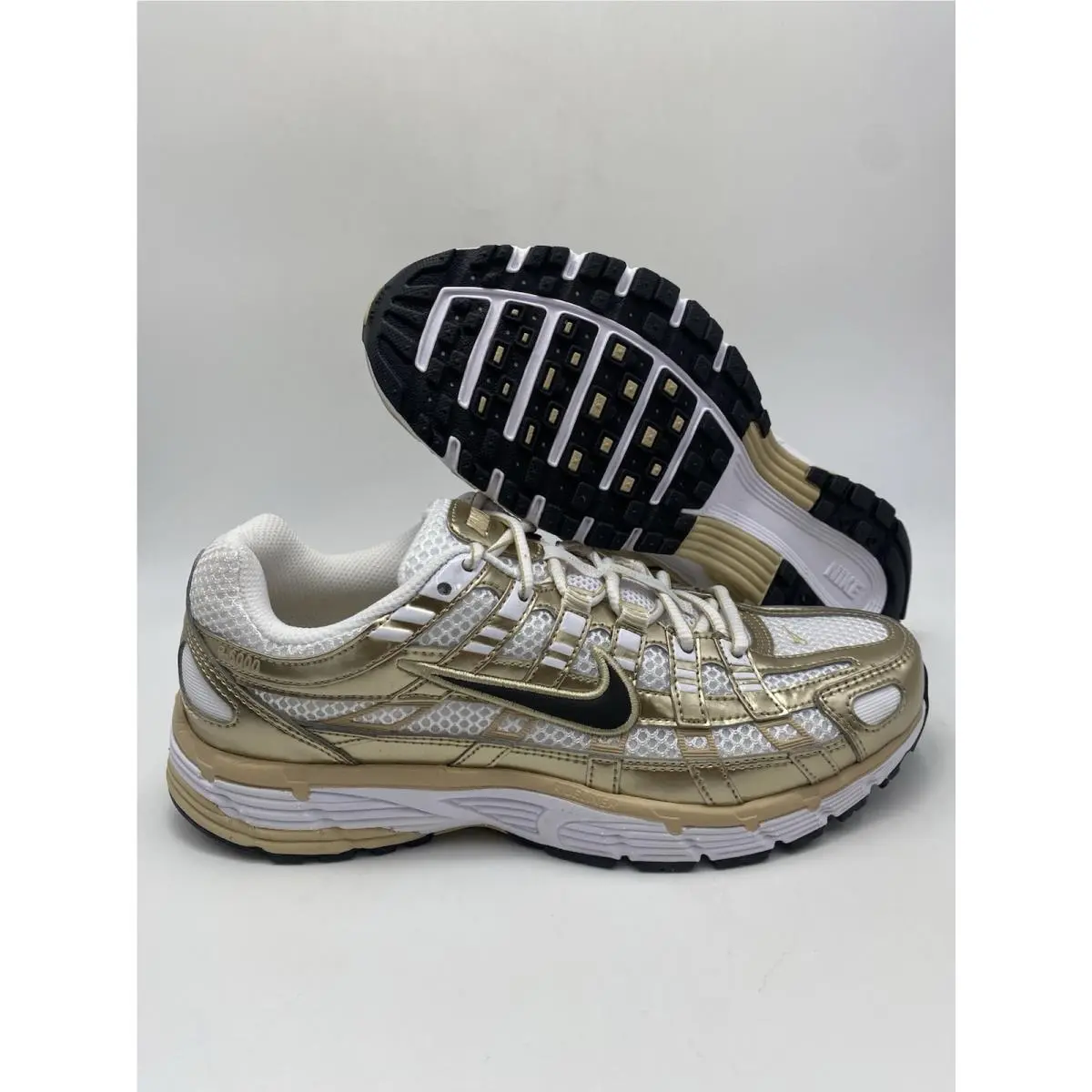 Nike W P-6000 Gld White Black Grain Women`s Size 6.5/Men`s Sz 5