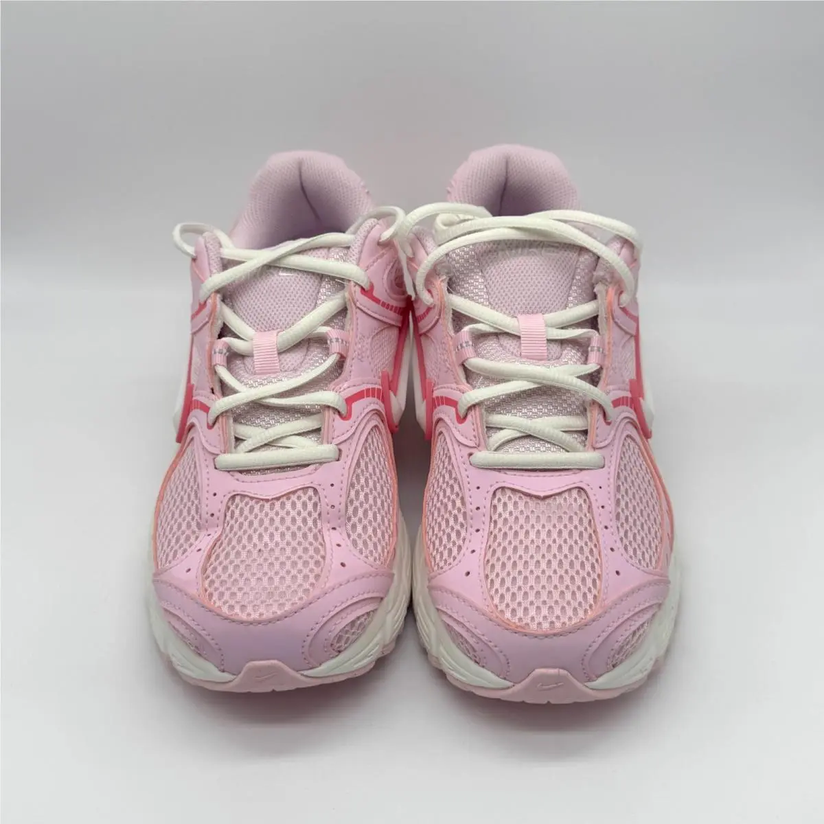 Nike shoes - Nike V5 RNR - RNR - HQ7901-001 - Pink (UPC: 198728482670) 0