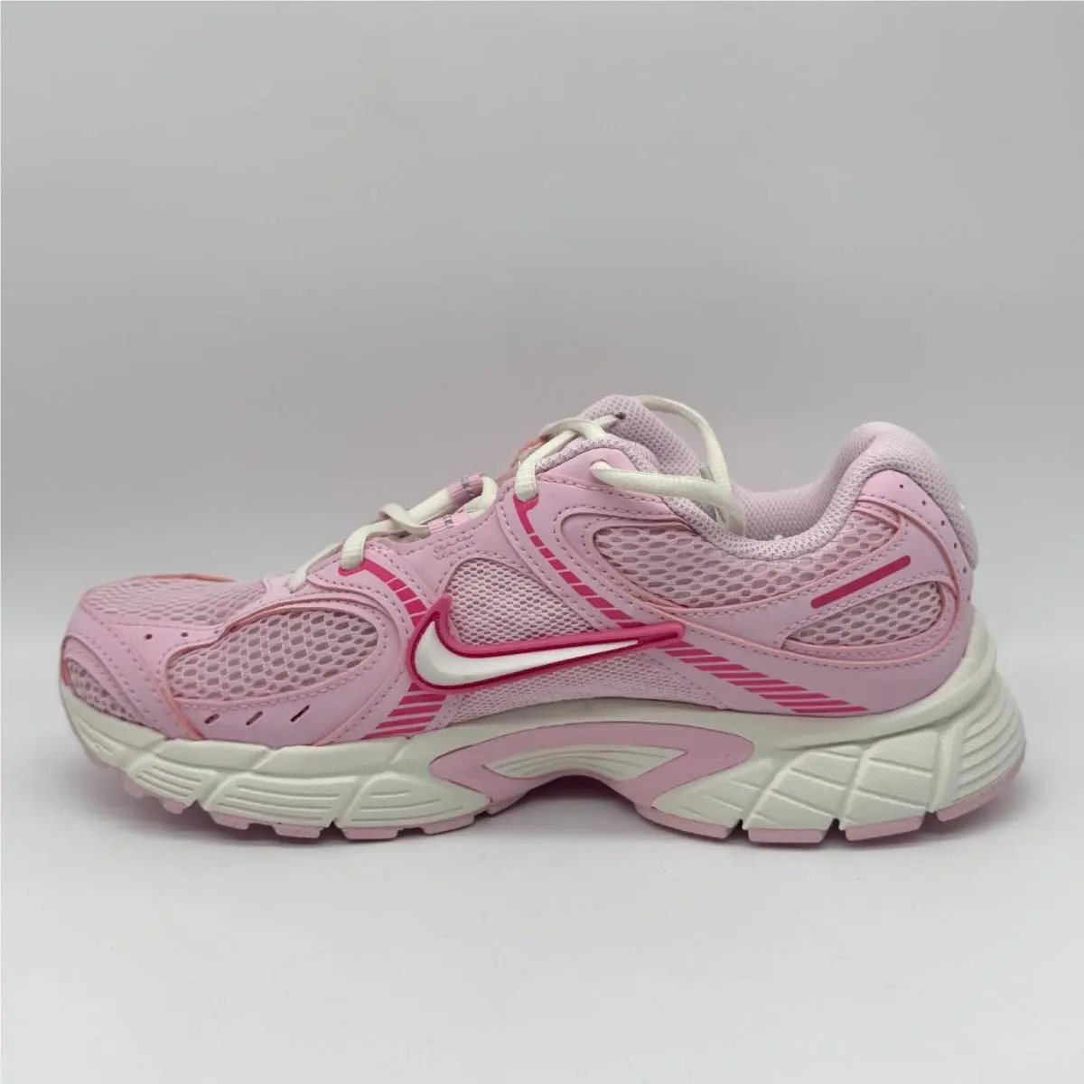 Nike shoes - Nike V5 RNR - RNR - HQ7901-001 - Pink (UPC: 198728482670) 4