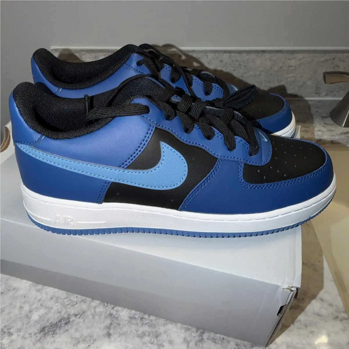 GS Nike Air Force 1 Low Black/court Blue/white/dutch Blue CT3839 012