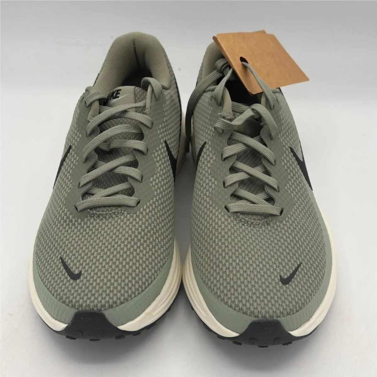 Nike shoes - Nike Revolution 8 - Revolution - Green 1