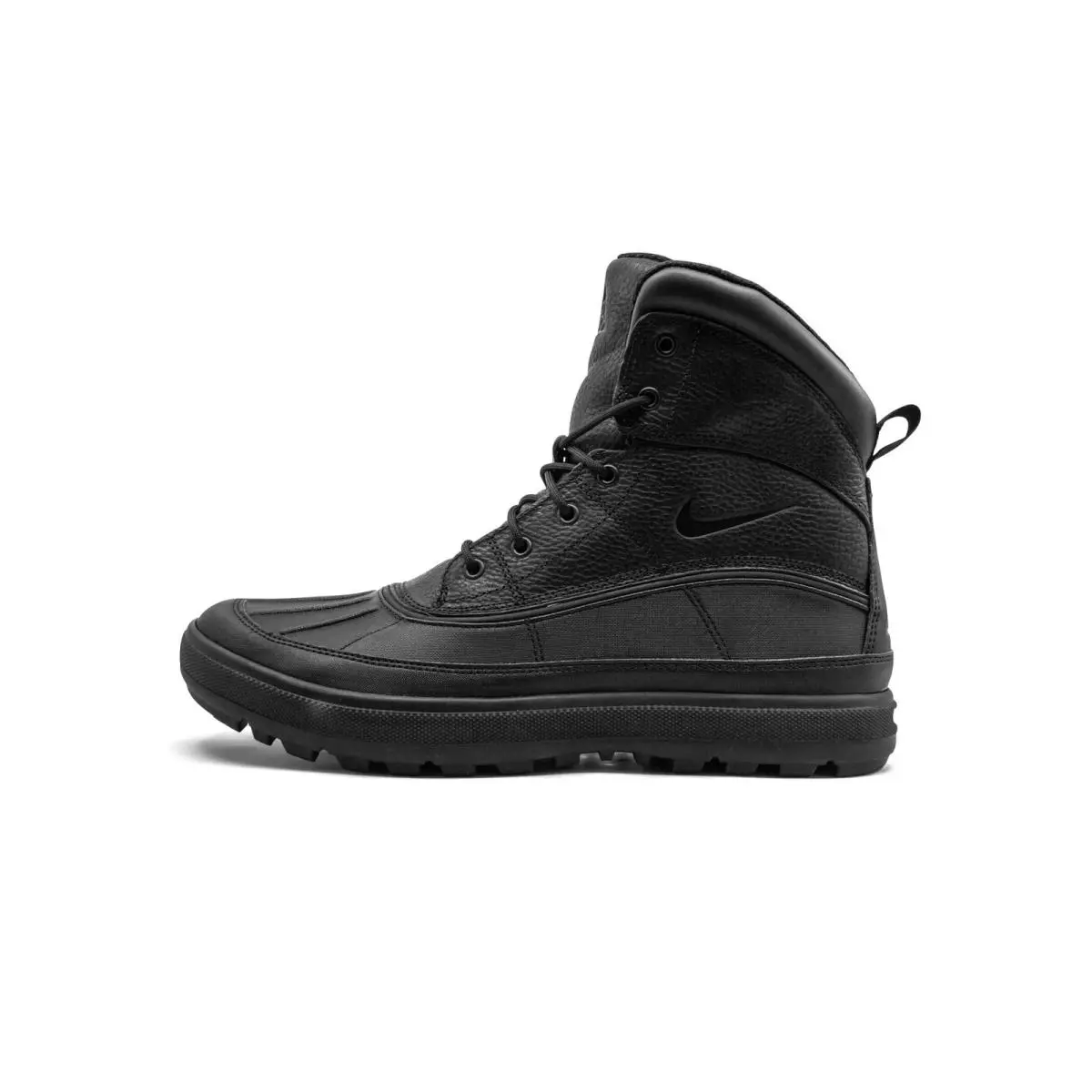 Nike Men`s Woodside II Fitness Shoes