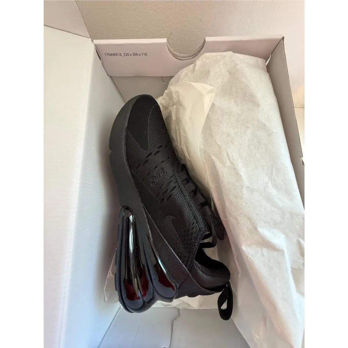 Women`s Nike Air Max 270 Triple Black Blackout Running Gym Training 5.5