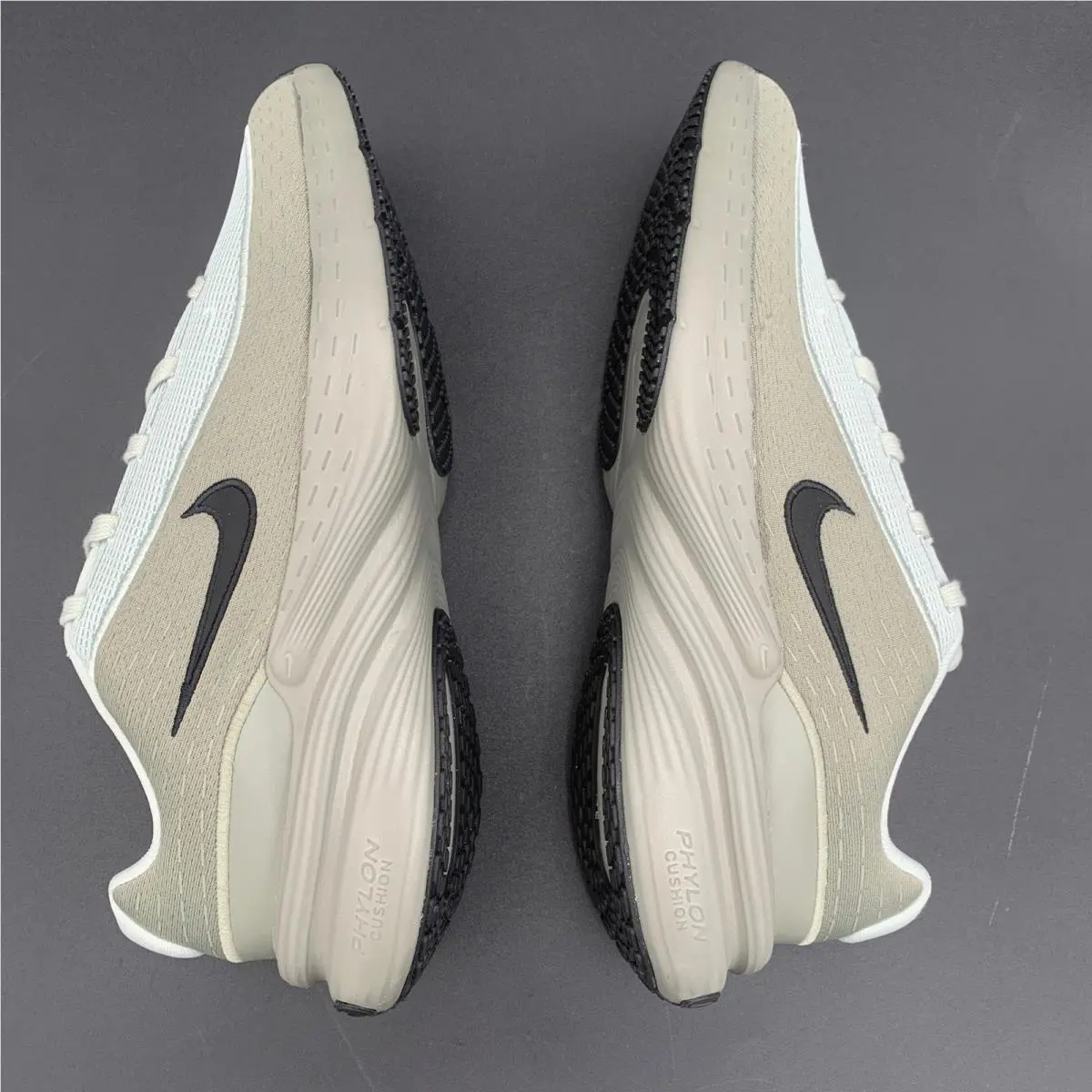 Nike shoes - Uplift SC - Uplift - Gray 4