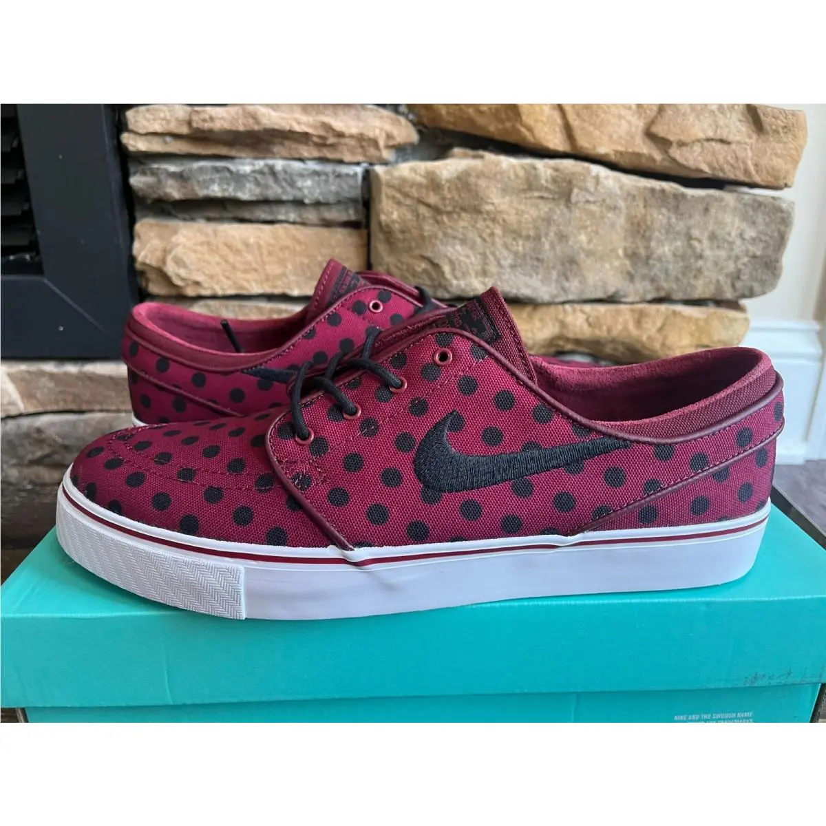 Nike SB Zoom Stefan Janoski Skate Shoes Polka Dot Team Red 705190 601 Mens 9.5