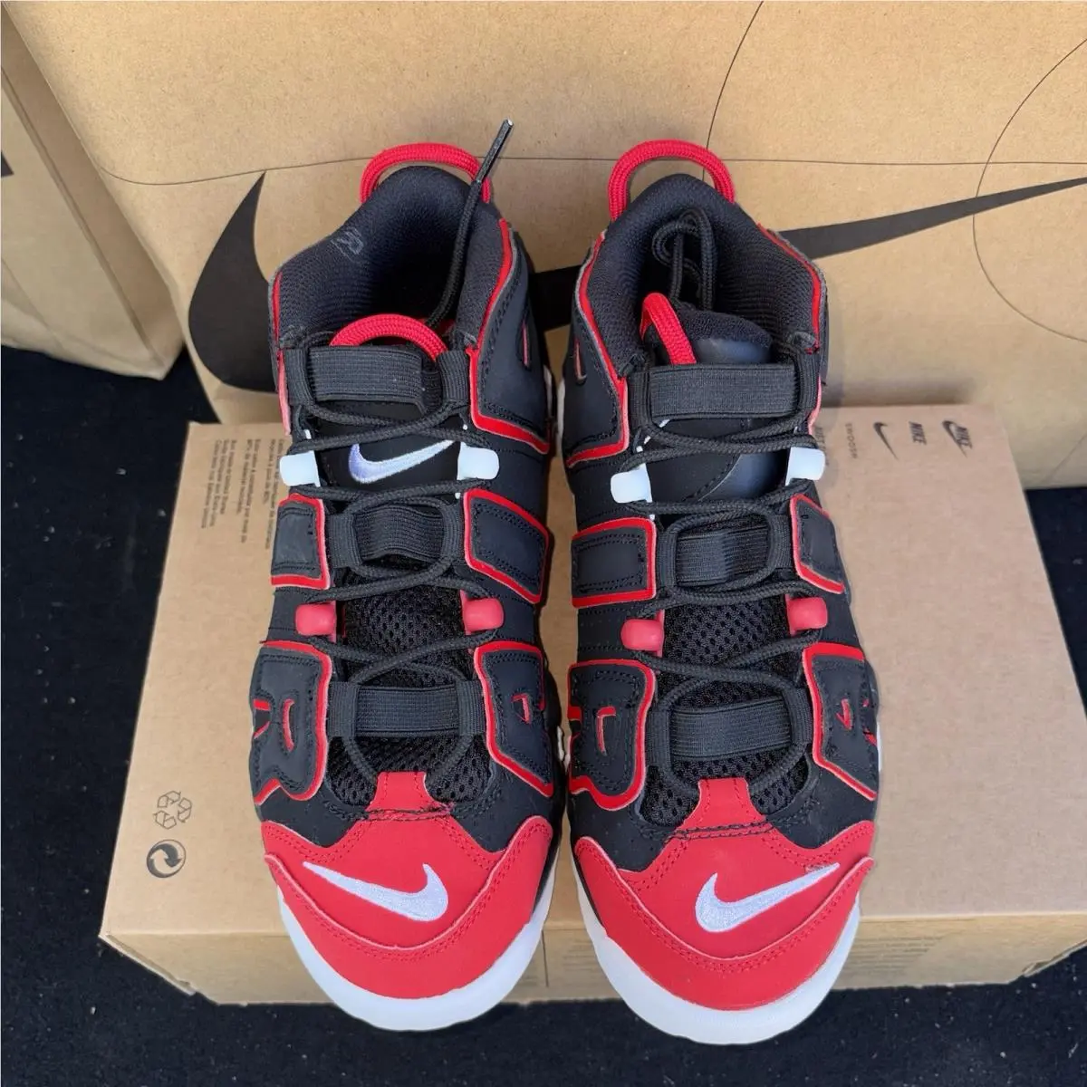 Nike shoes - Nike Air More Uptempo - Air More Uptempo - Black/University Red 2