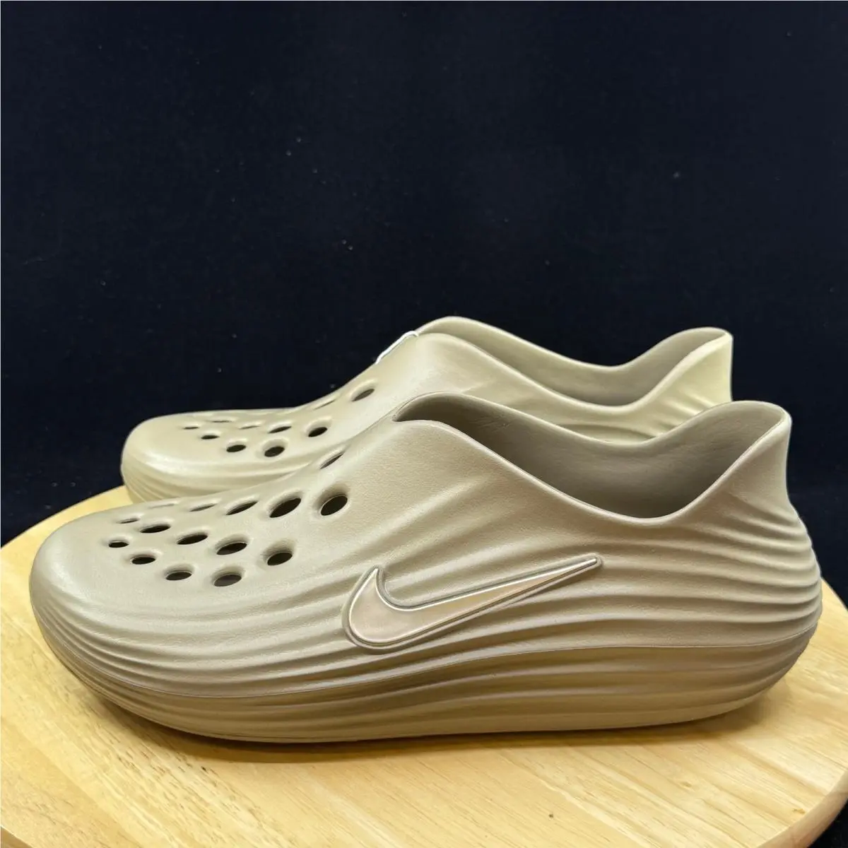 Nike shoes - Brown 5