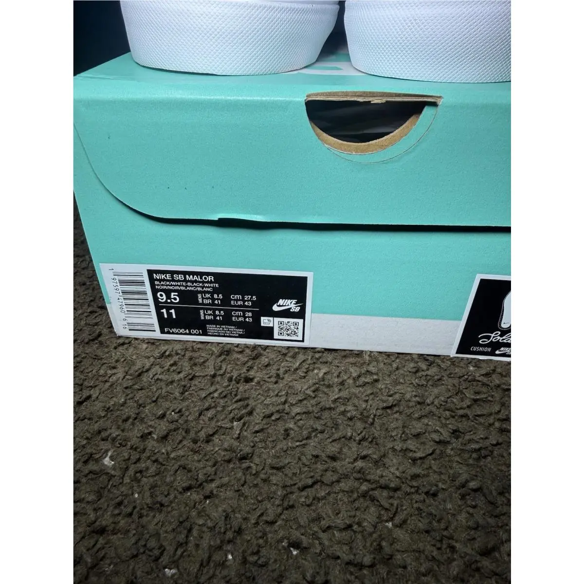 Nike SB Malor Men`s Shoes Black/black/white/white