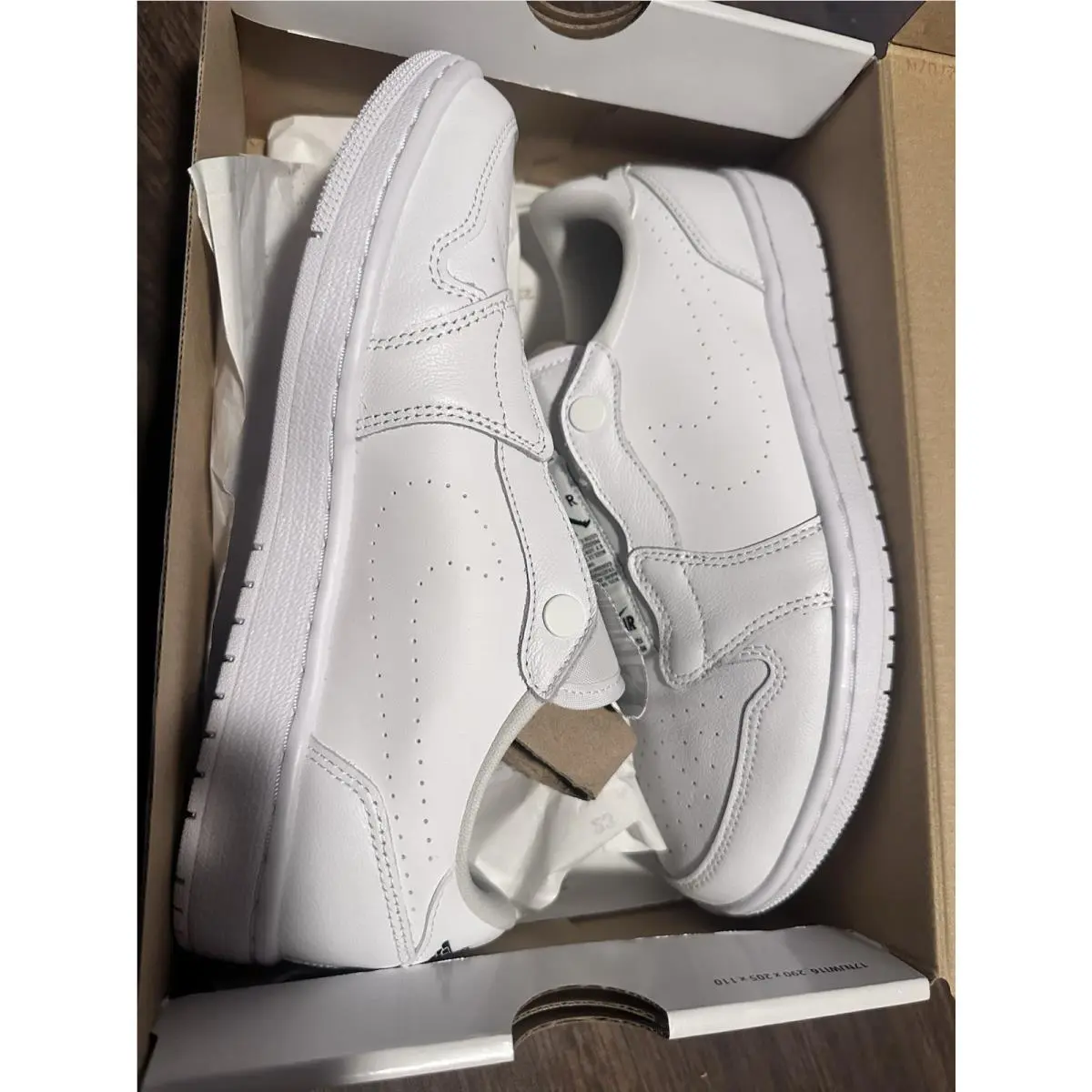 Nike shoes - Air Jordan 1 Low - Air Low - White 1
