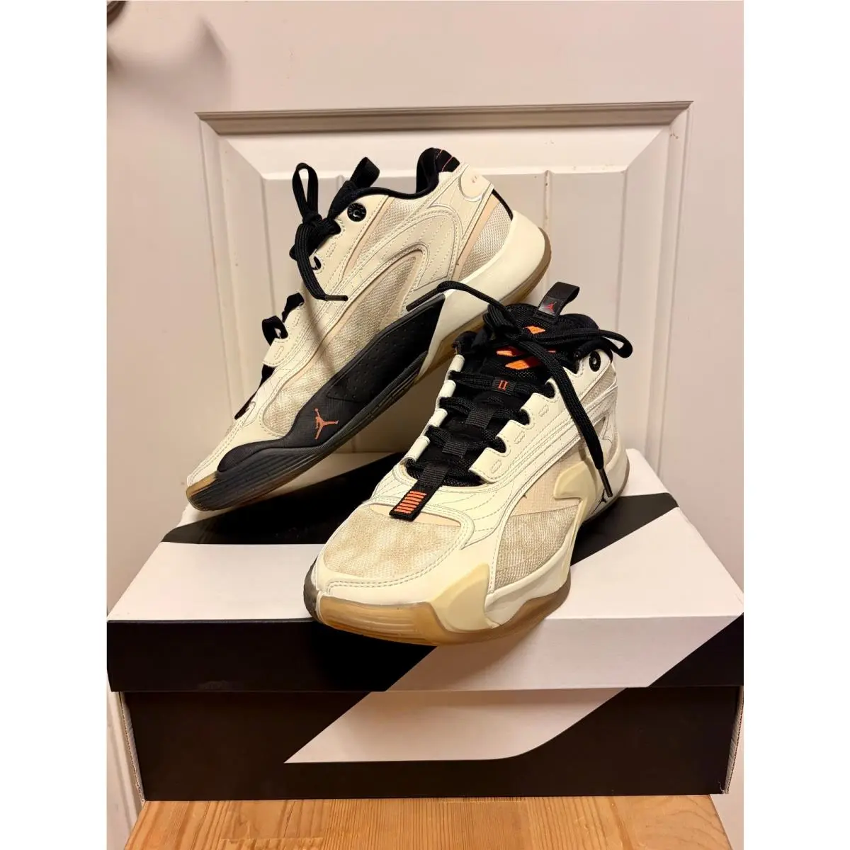 Nike Jordan Luka 2 Coconut Milk DX8733-100 Men Basketball Shoes Size 9 Box
