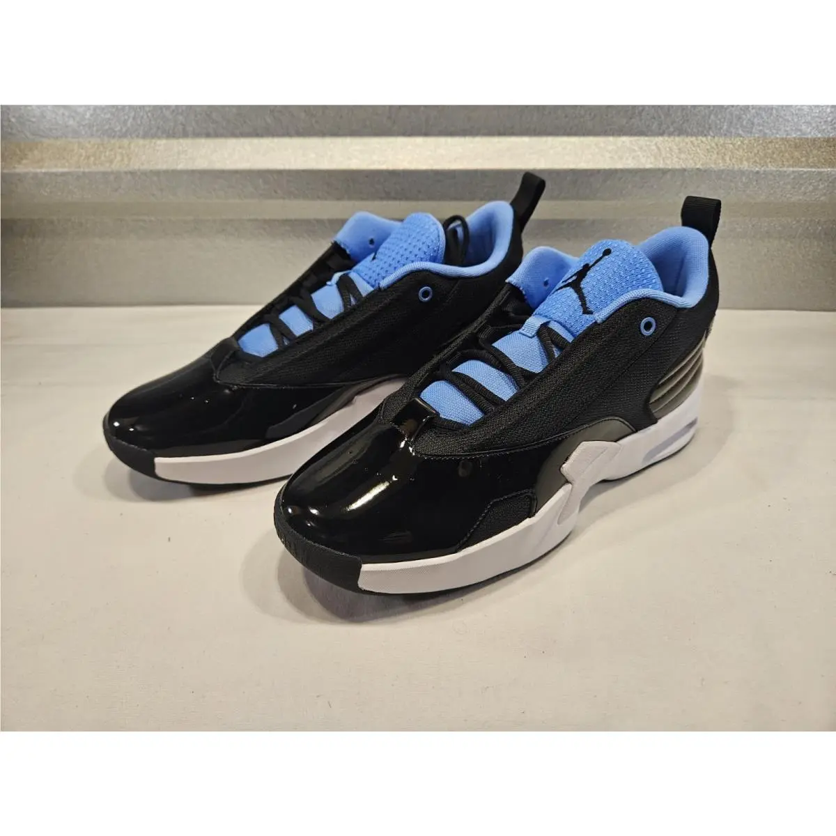 Nike shoes - Jordan Max Aura - Max Aura - FQ8298-004 - Black 2